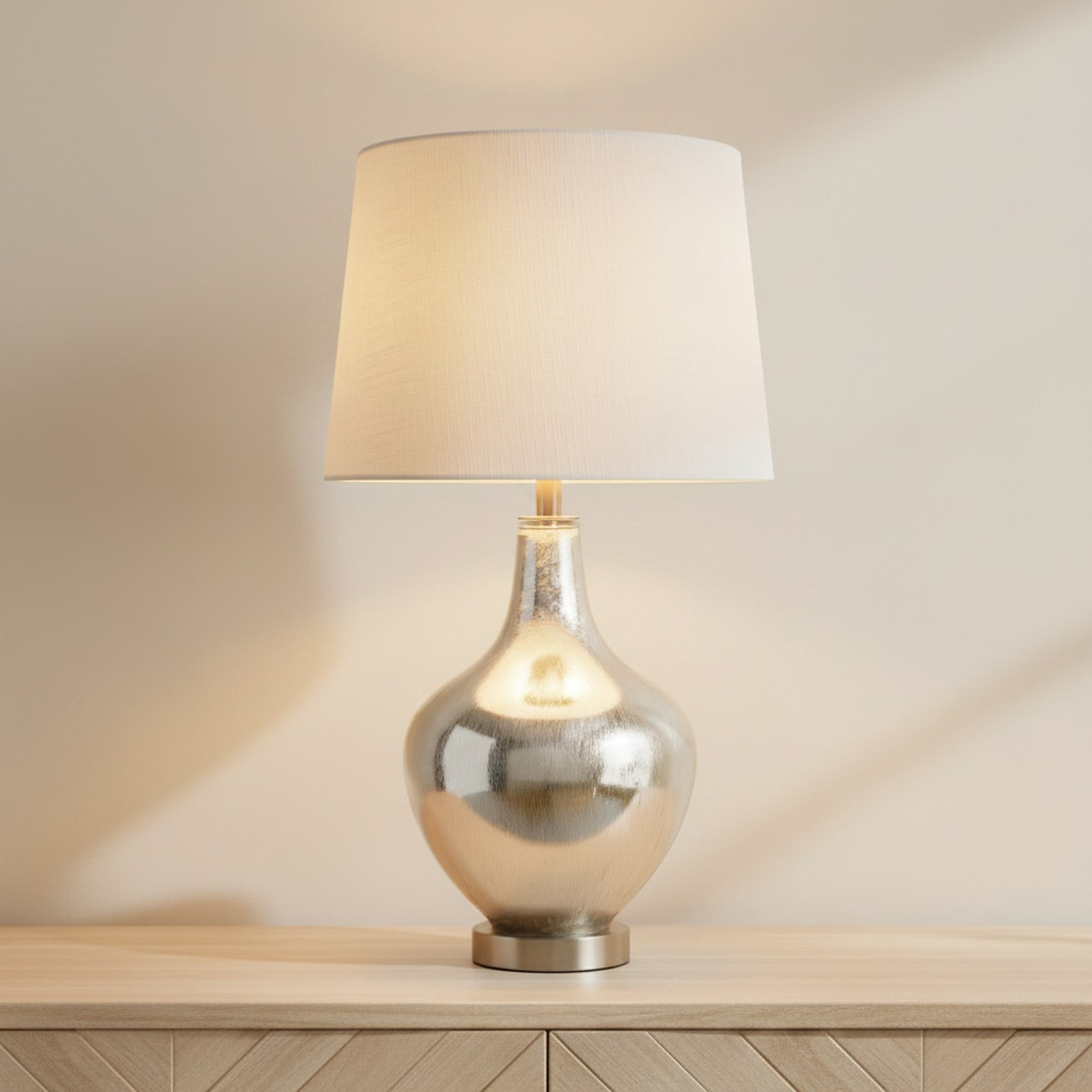 مصباح طاولة زجاج بغطاء كتان من ميريك - 35x63 سم-hbxlivingroom-lighting-tablelamps-image-2
