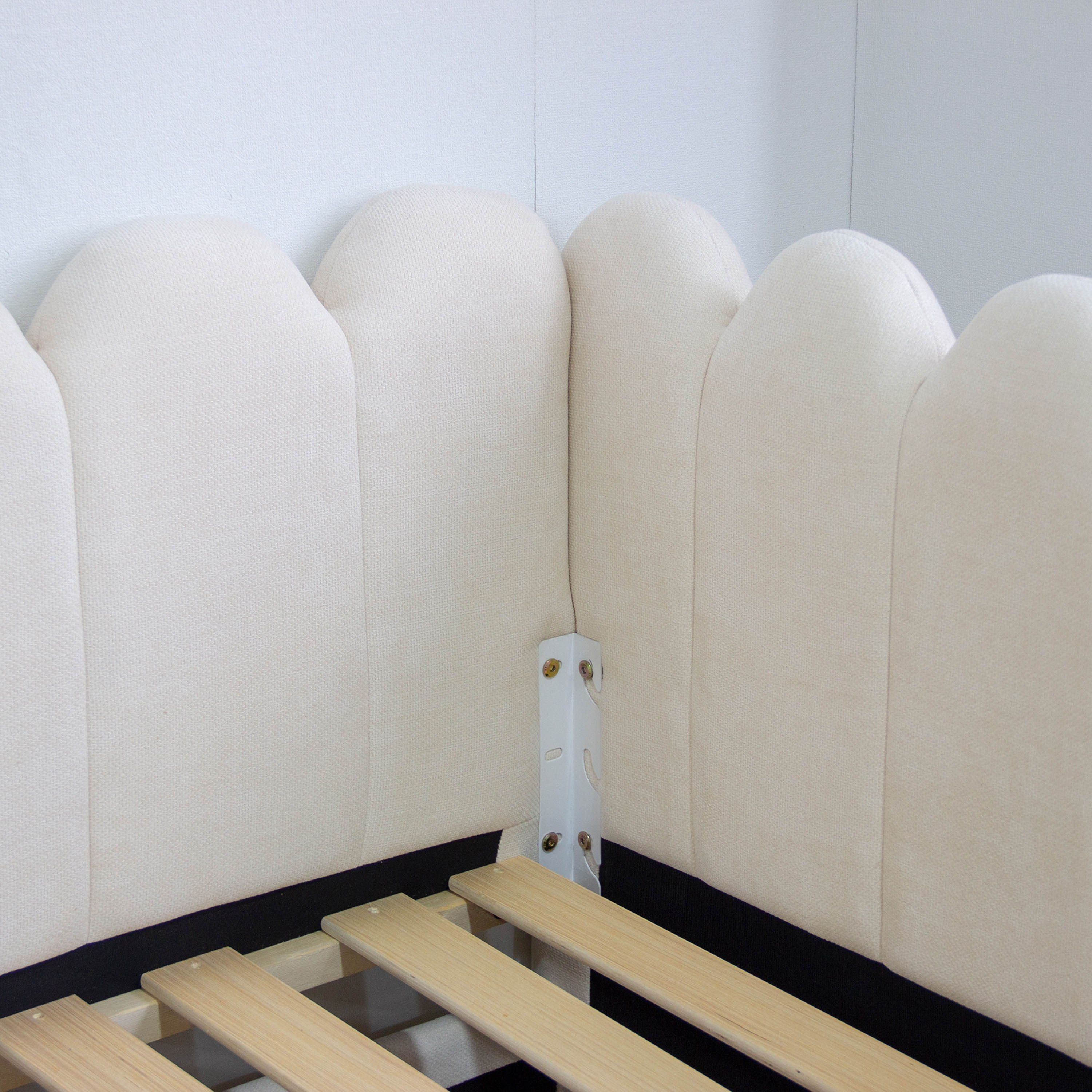 سرير نهاري فردي منجّد وسرير سحب من إيفوري سيلين - 90×200 سم-hbxfurniture-bedsandbedsets-daybeds-image-12