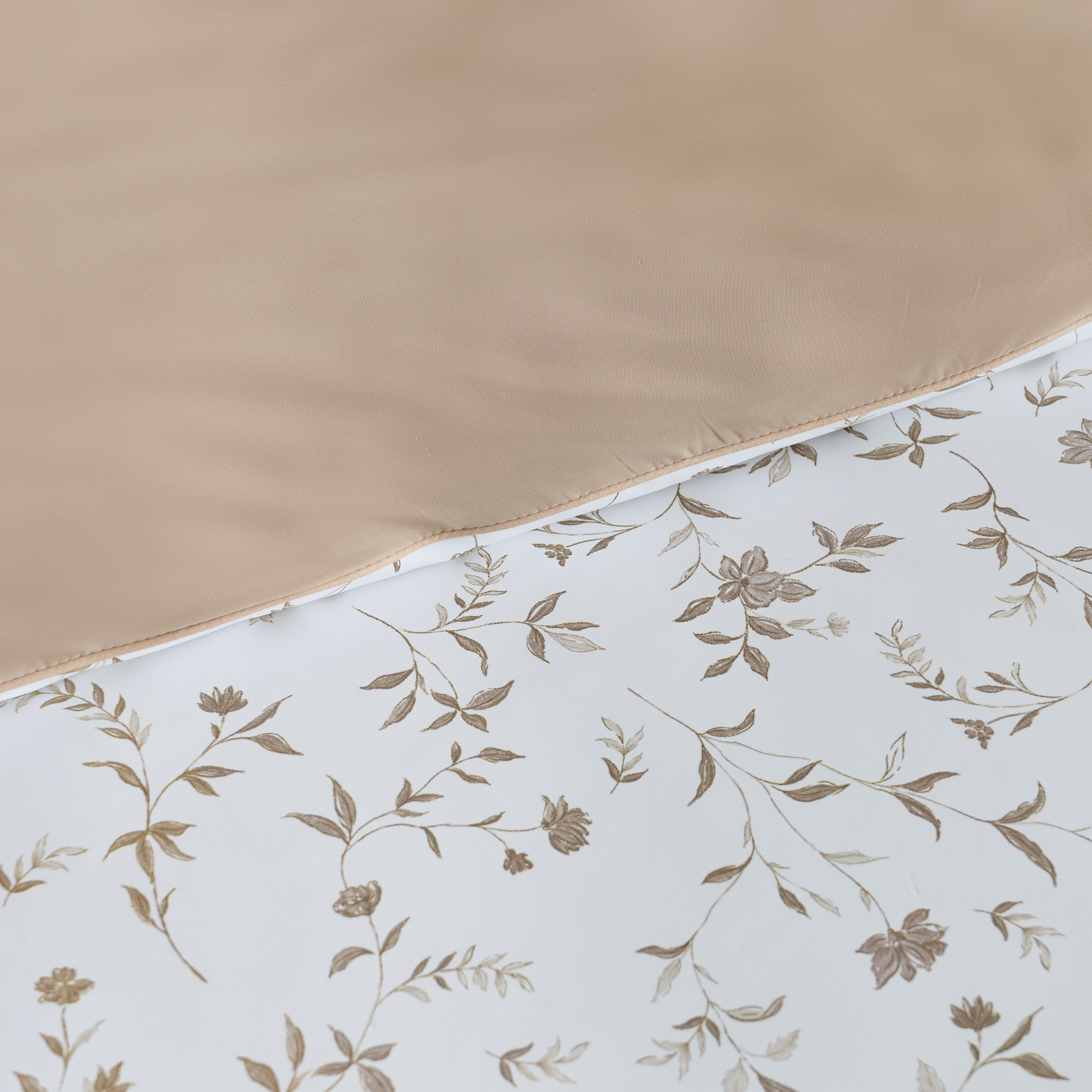 طقم لحاف مقاس توين 3 قطع بطبعات من كولتكس كولينج - 160×220 سم -hbxhomeware-hbxbedroom-image-3