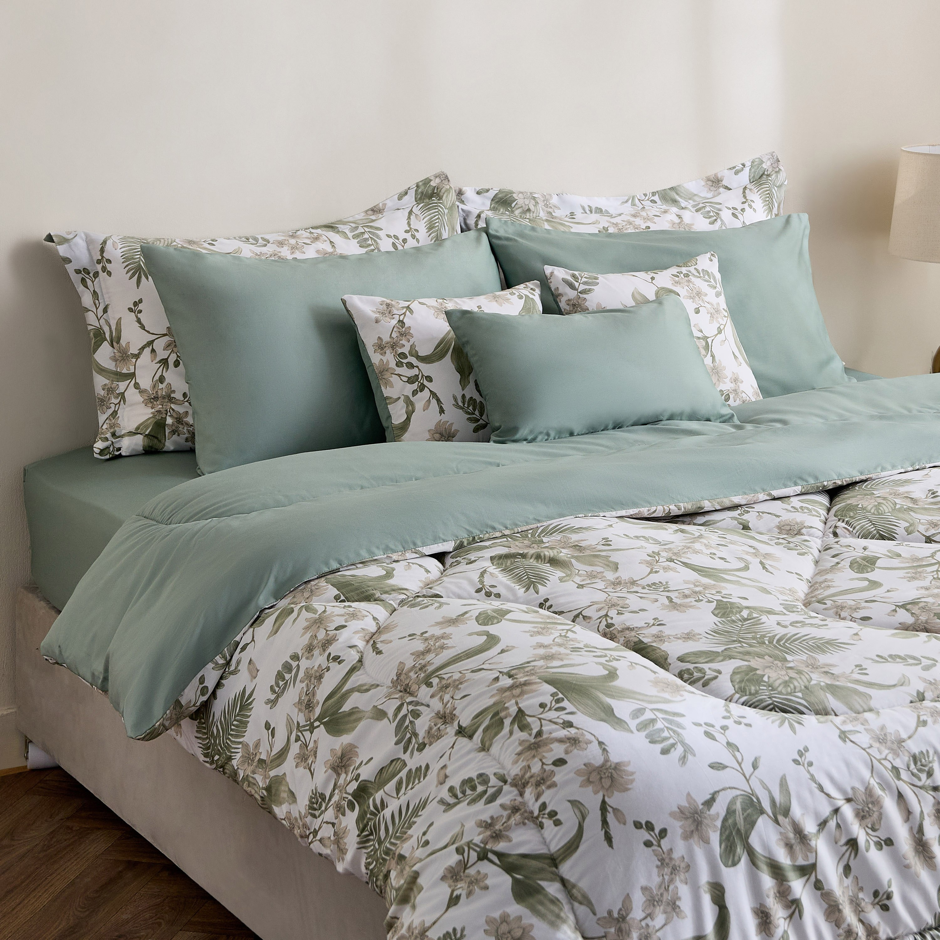 طقم لحاف قطن كينج 9 قطع بطبعات فيرن من فالنسيا - 220x240 سم-hbxhomeware-hbxbedroom-image-1