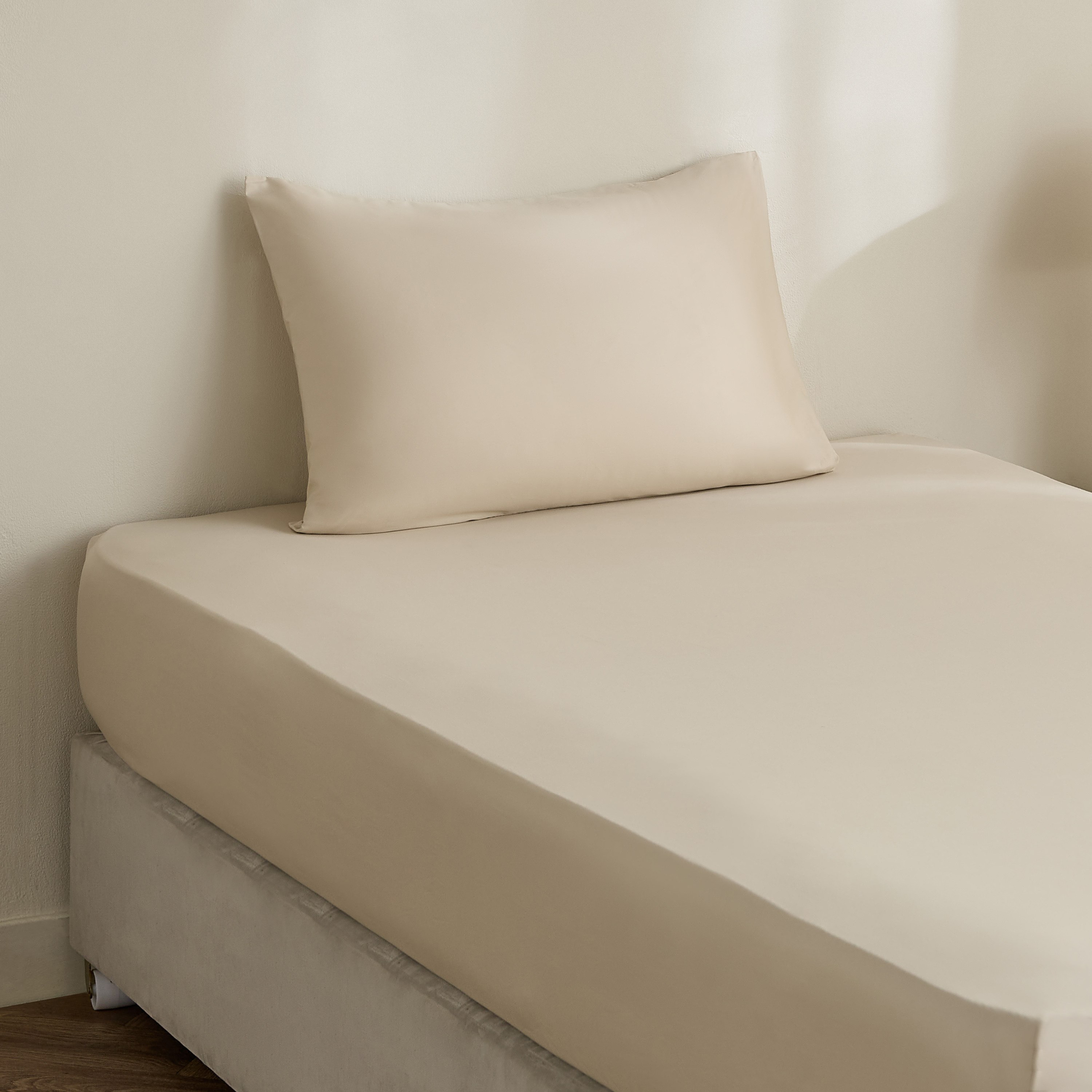 Avora 2-Piece 250 Thread Count Cotton Satin Twin Fitted Sheet Set - 120x200+40 cm-hbxhomeware-hbxbedroom-image-1