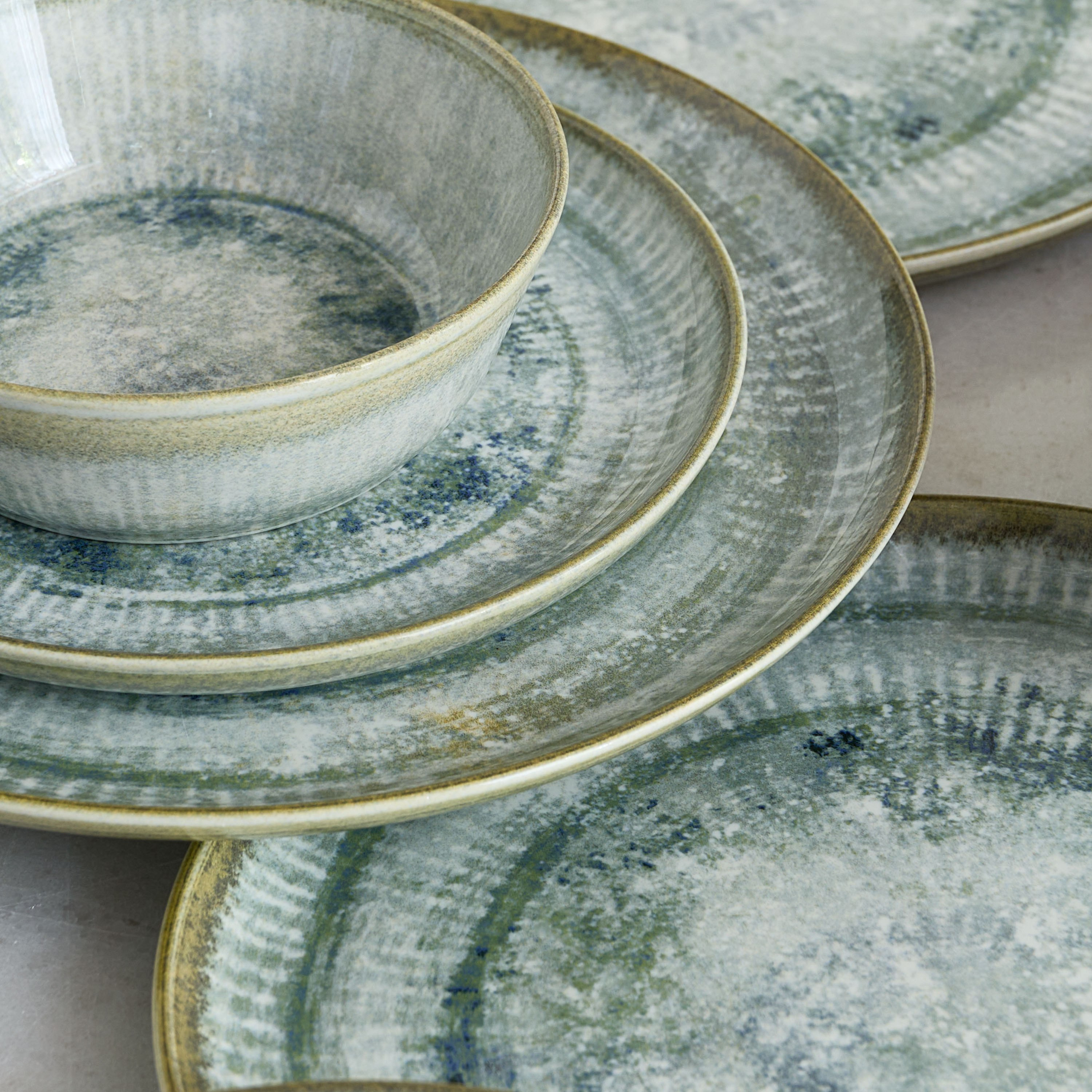 Elegenza 16-Piece Reactive Dinner Set - Serves 4-hbxdiningroom-tabletop-dinnersets-image-3