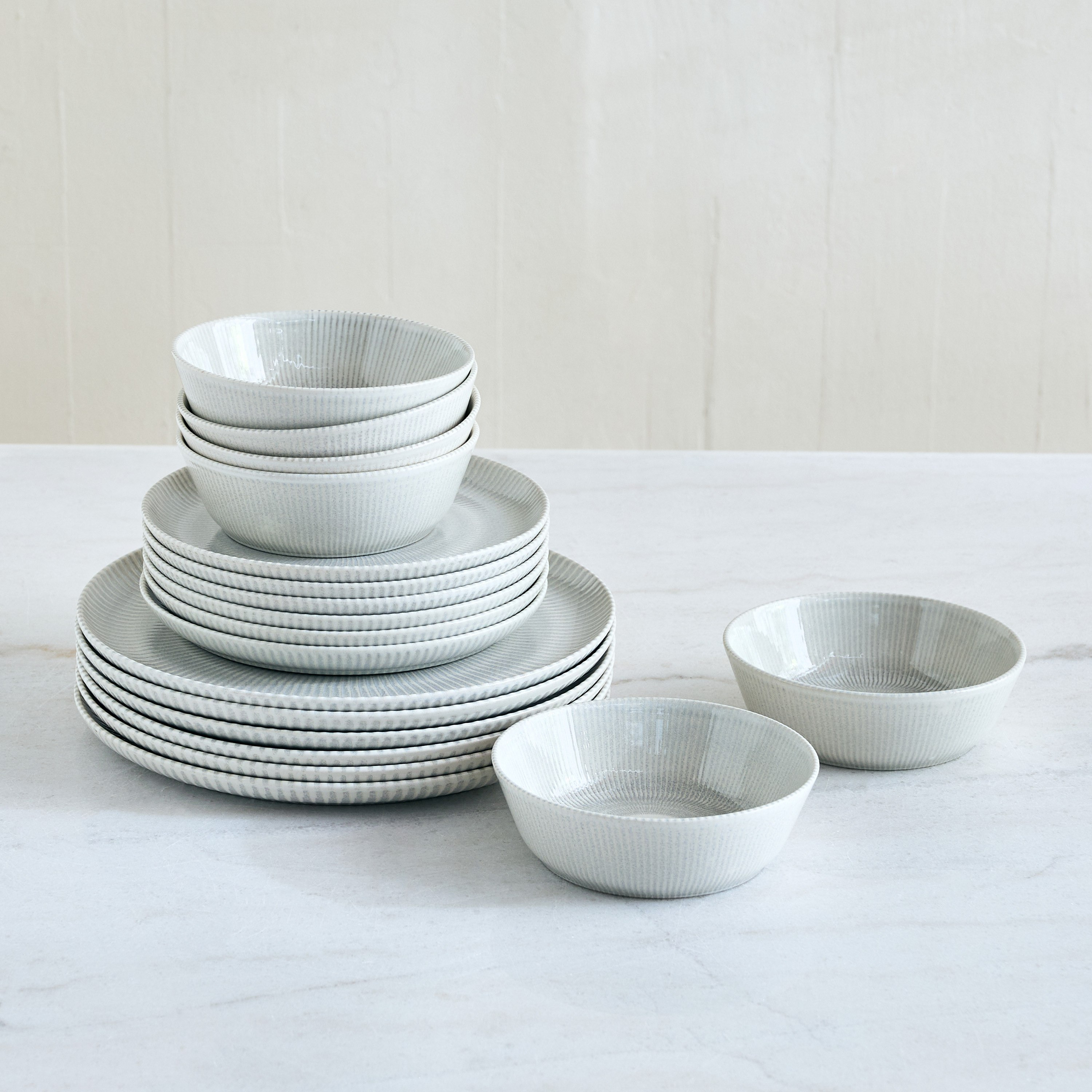 Elegenza 18-Piece Sunburst Dinner Set - Serves 6-hbxdiningroom-tabletop-dinnersets-image-4