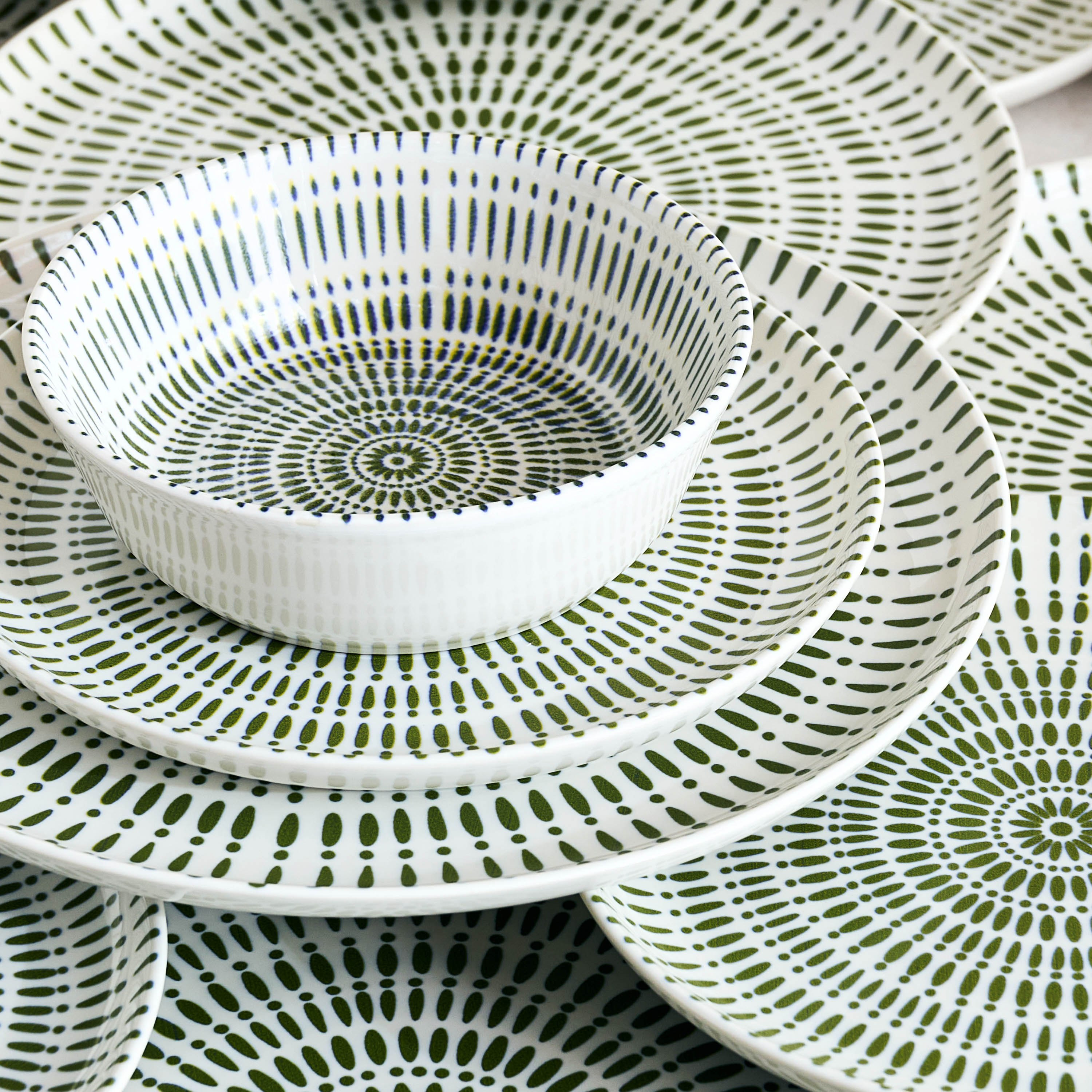 Elegenza 18-Piece Swirl Dinner Set - Serves 6-hbxdiningroom-tabletop-dinnersets-image-3