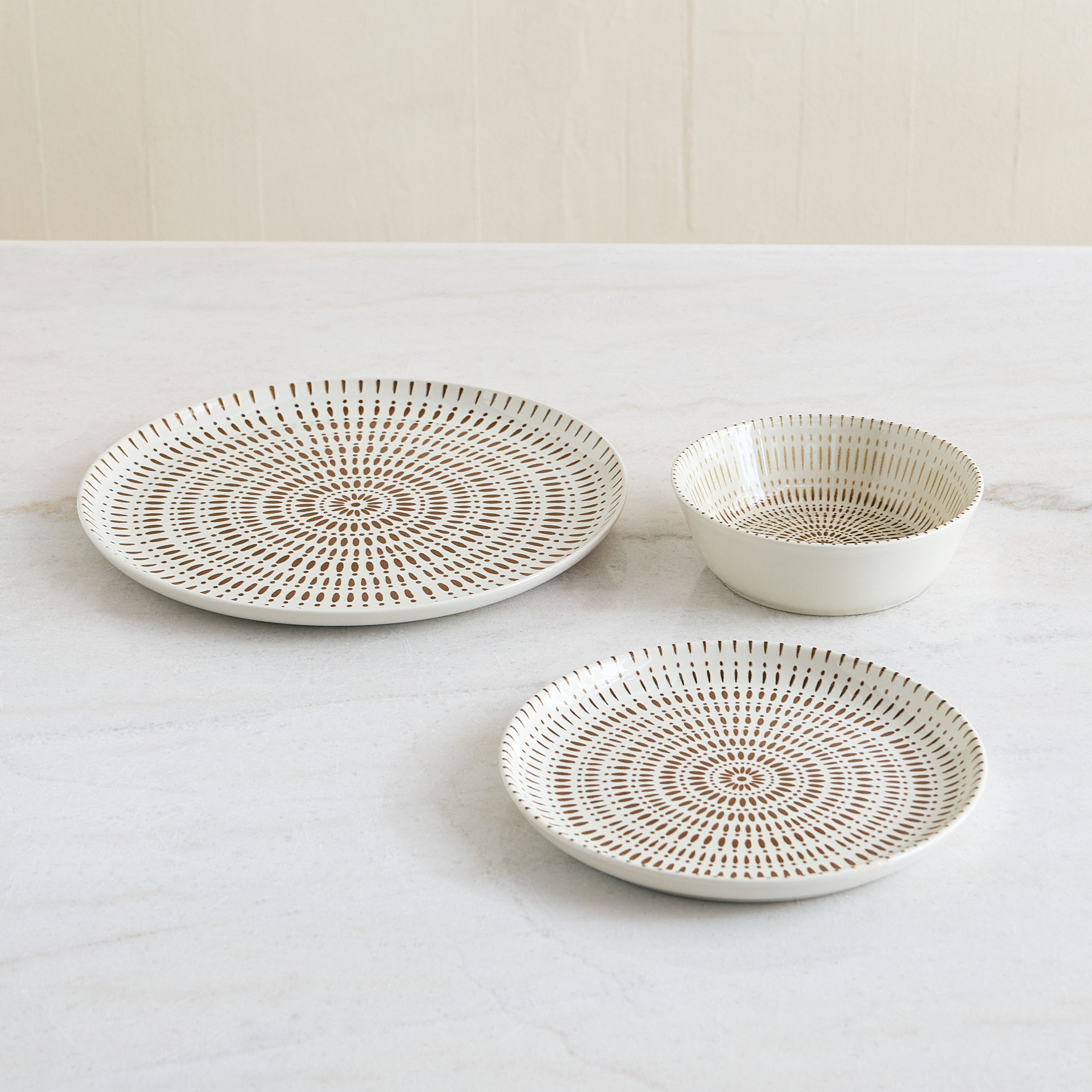 Elegenza 18-Piece Swirl Dinner Set - Serves 6-hbxdiningroom-tabletop-dinnersets-image-2