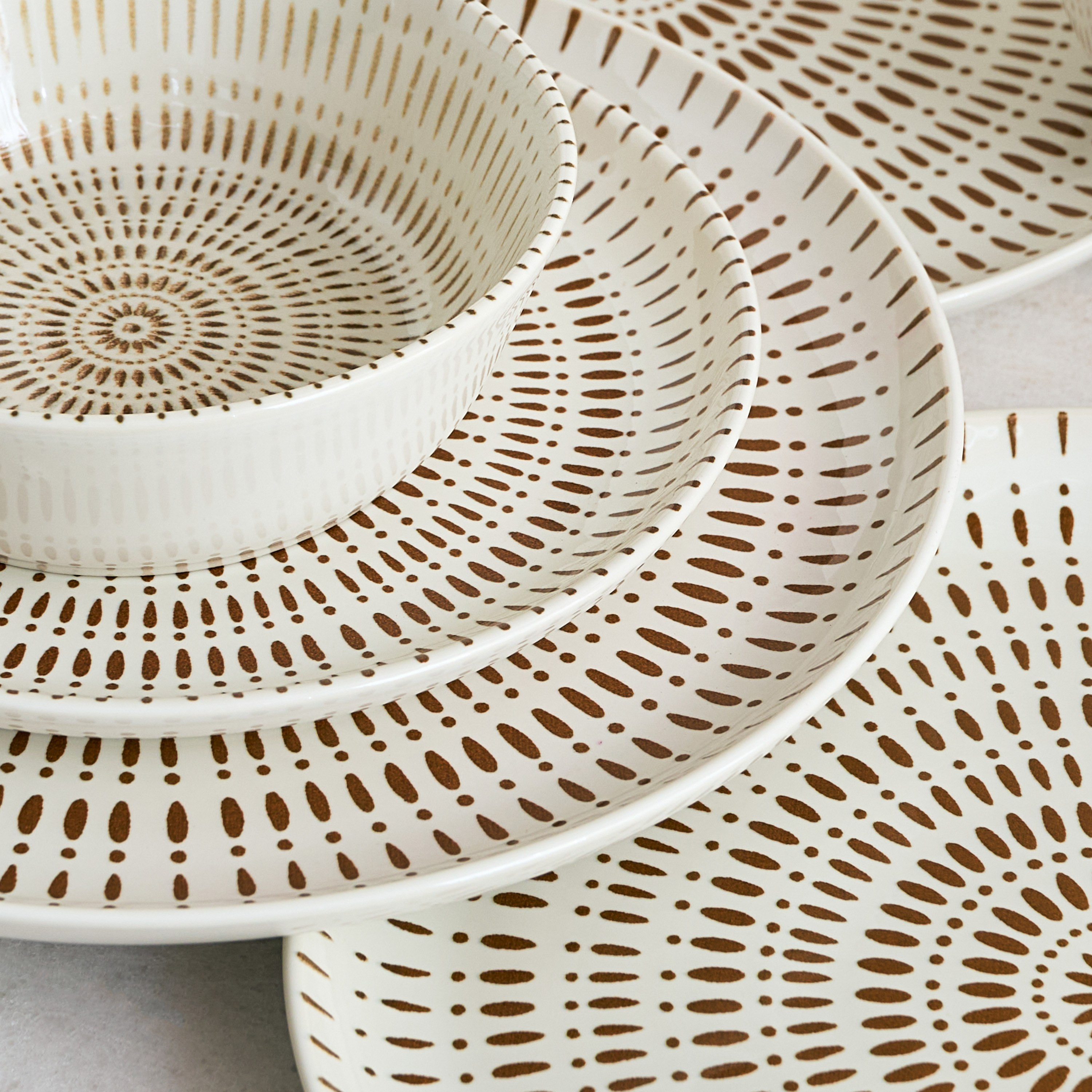 Elegenza 18-Piece Swirl Dinner Set - Serves 6-hbxdiningroom-tabletop-dinnersets-image-3