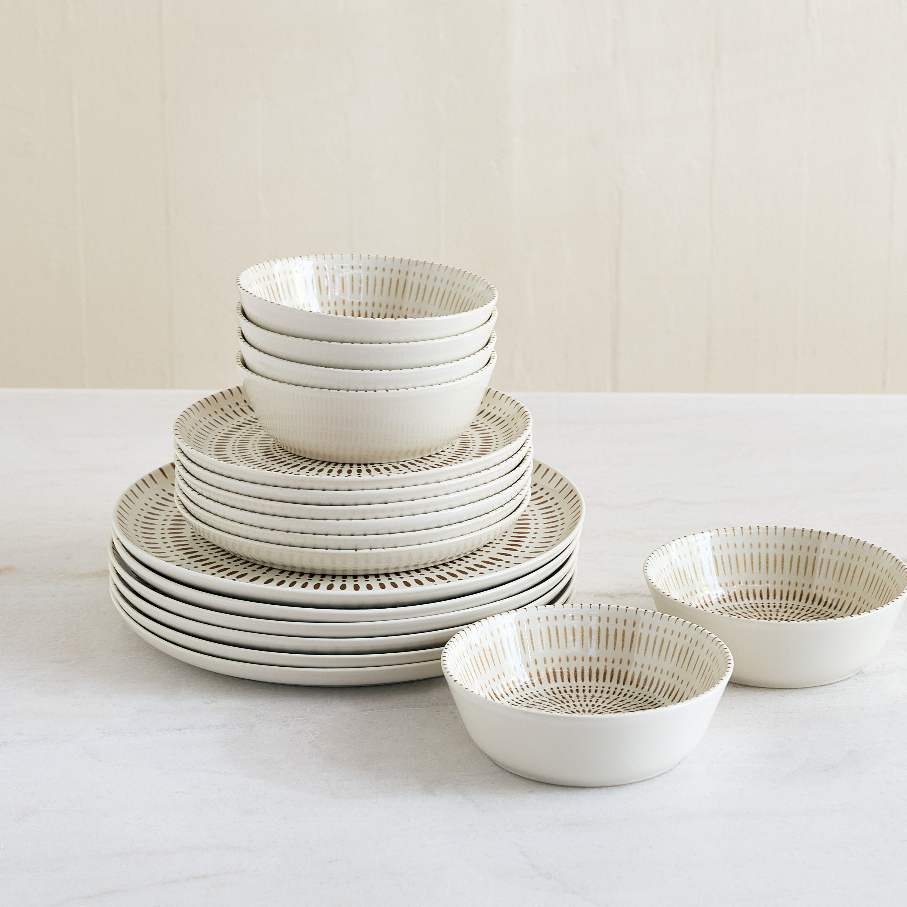 Elegenza 18-Piece Swirl Dinner Set - Serves 6-hbxdiningroom-tabletop-dinnersets-image-4