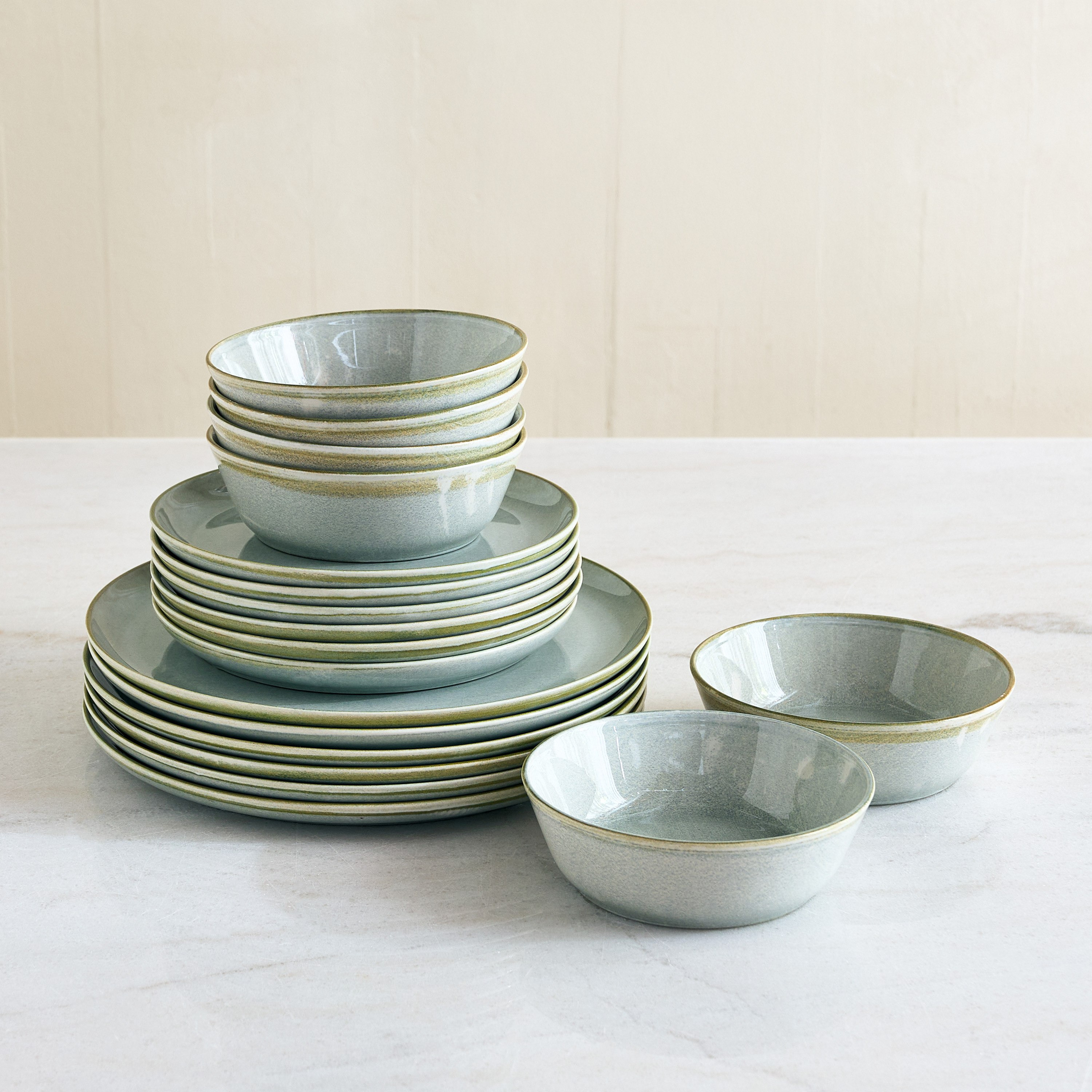 Elegenza 18-Piece Reactive Dinner Set - Serves 6-hbxdiningroom-tabletop-dinnersets-image-4