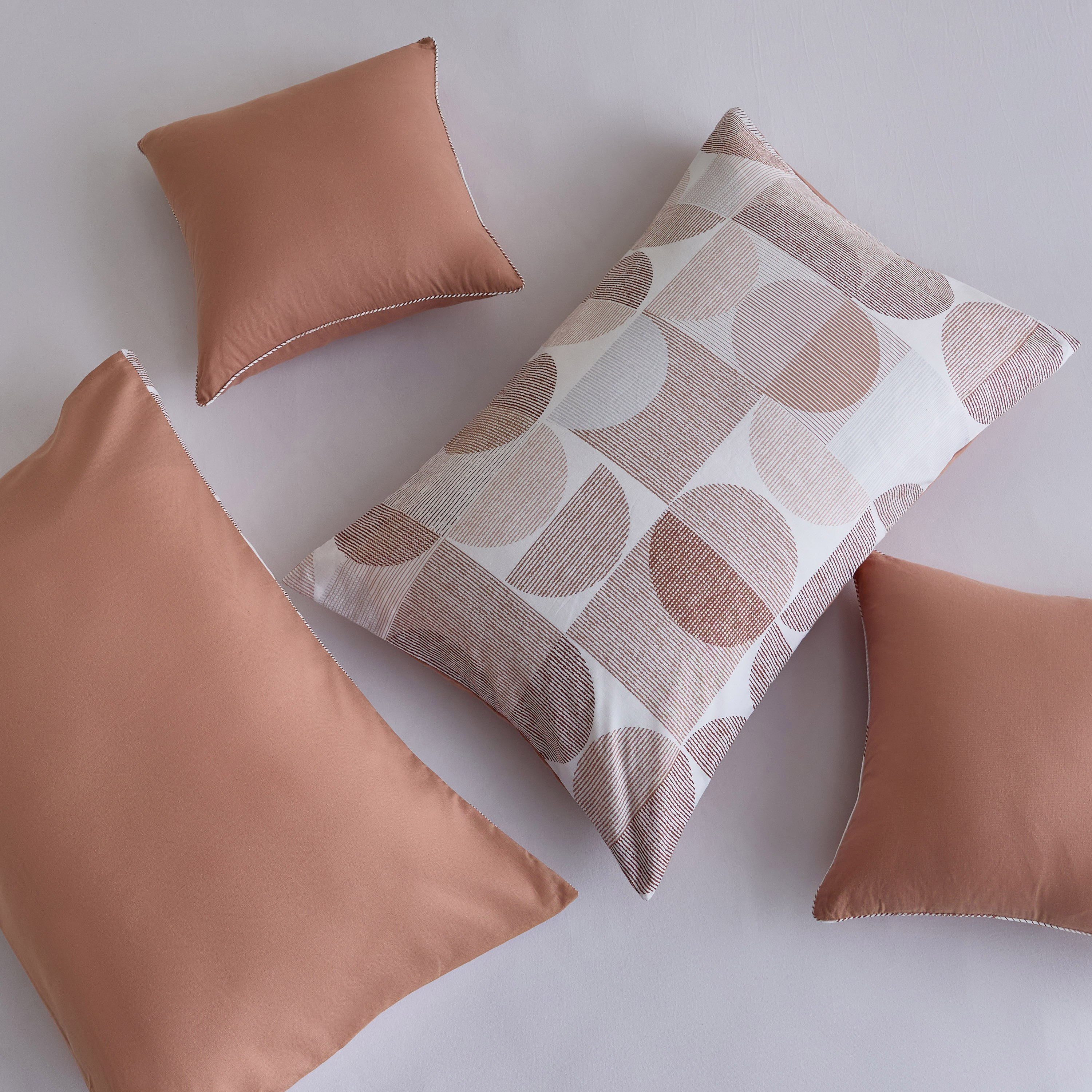 Aurora Flux Printed Cotton 5-Piece King Comforter Set - 220x240 cm-hbxhomeware-hbxbedroom-image-5