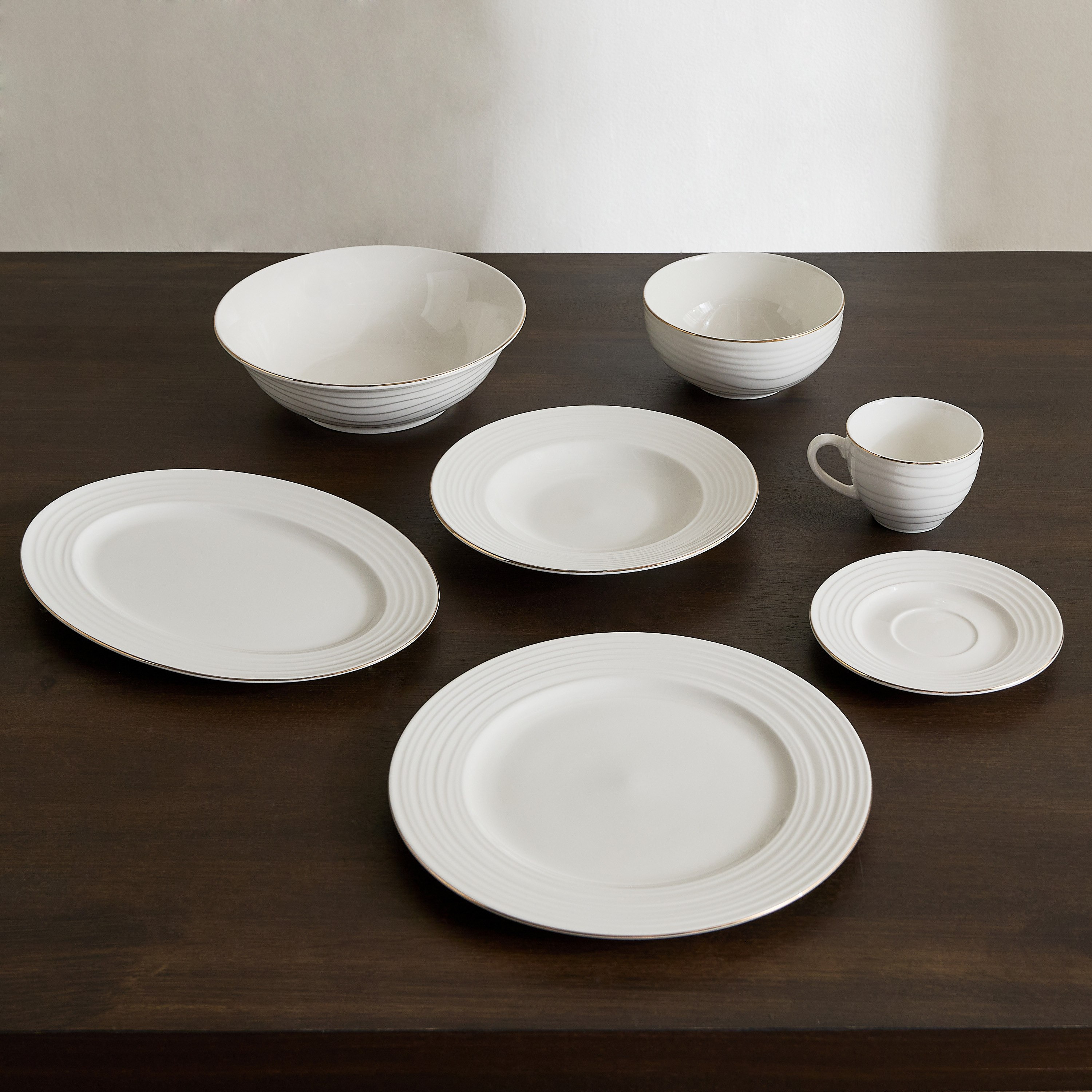 طقم سفرة 32 قطعة بنقوش من أوركيد - يخدم 6-hbxdiningroom-tabletop-dinnersets-image-2