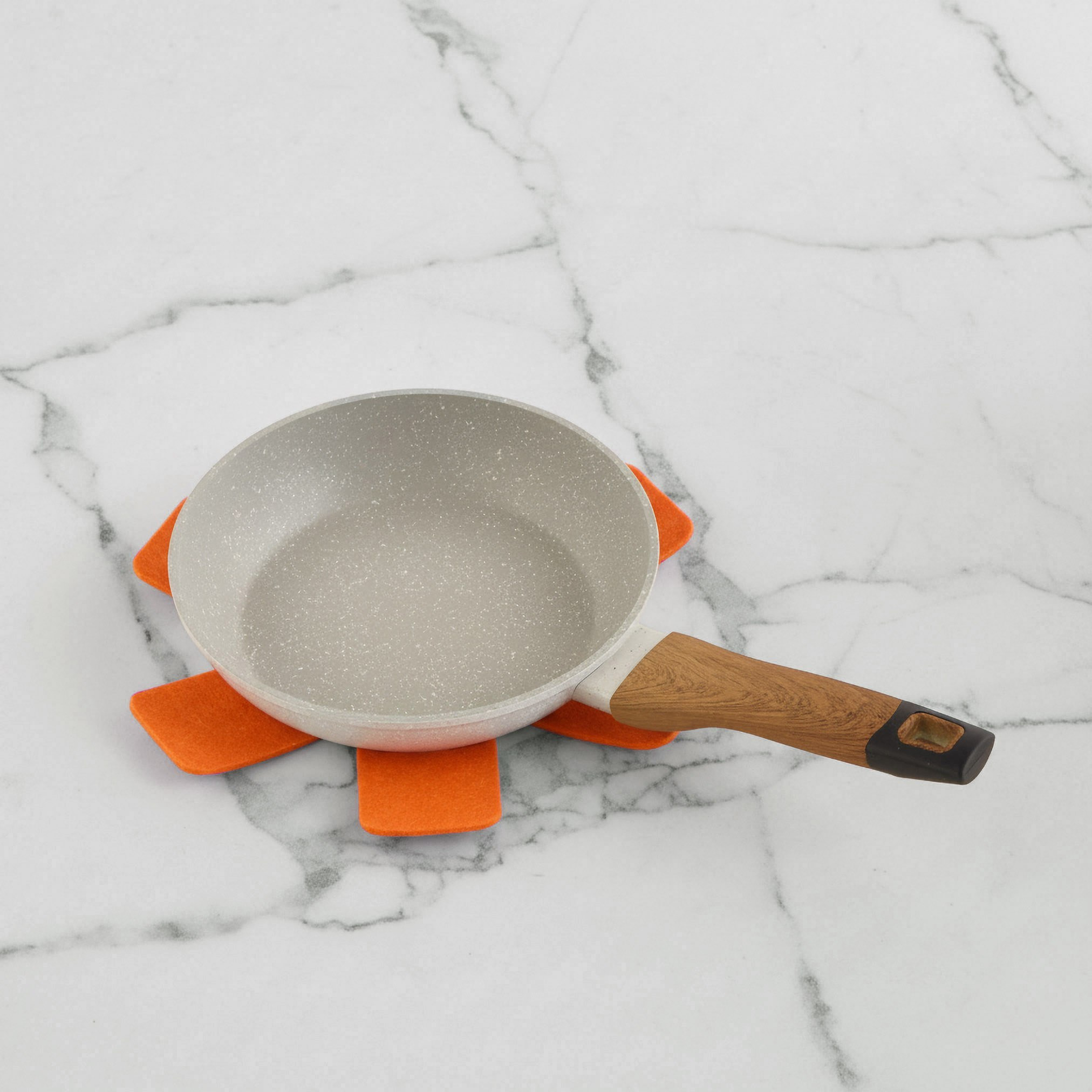 La Natura Induction Fry Pan with Trivet - 20 cm-hbxhomeware-hbxkitchen-image-1