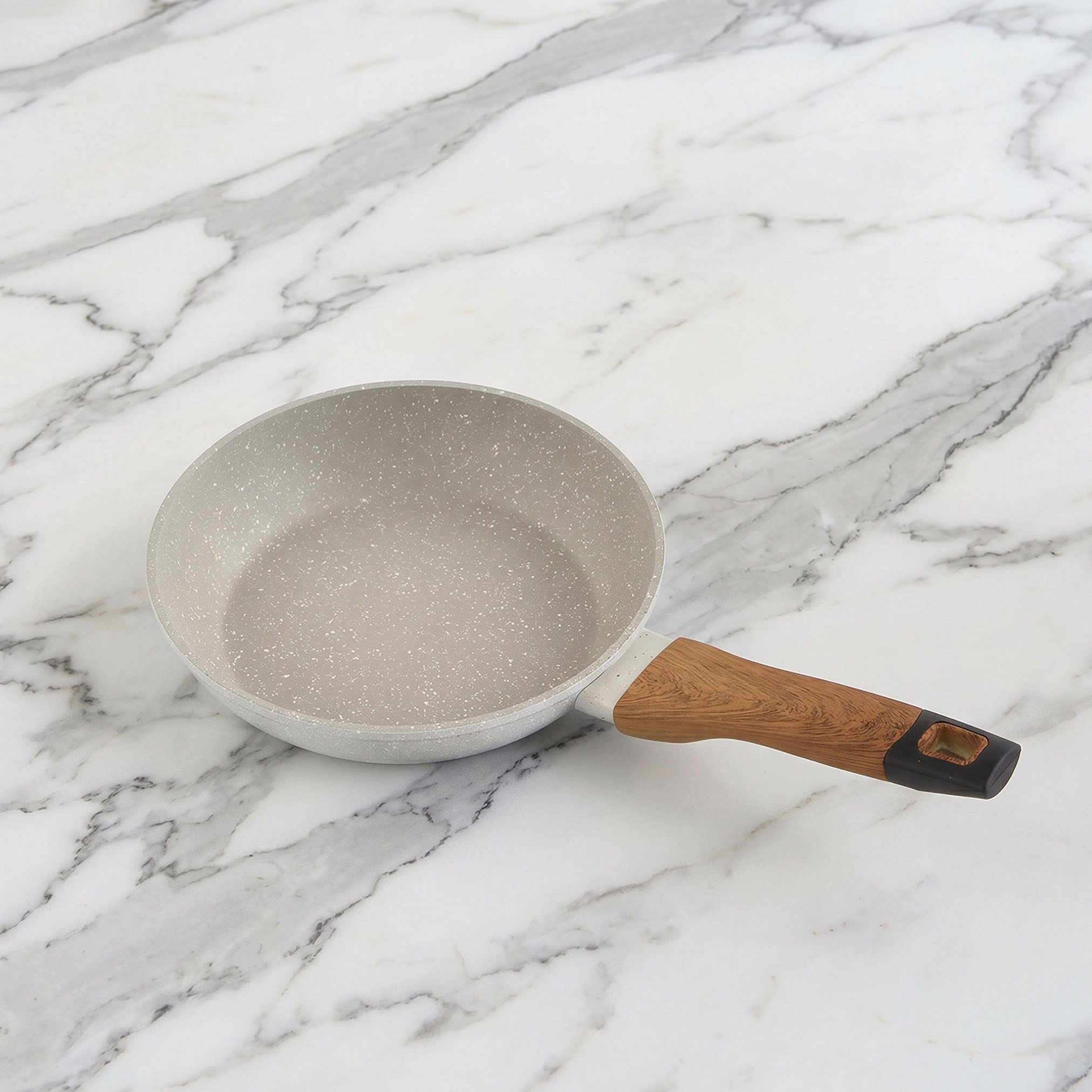 La Natura Induction Fry Pan with Trivet - 20 cm-hbxhomeware-hbxkitchen-image-2
