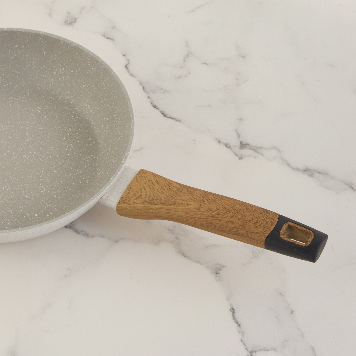 La Natura Induction Fry Pan with Trivet - 24 cm-hbxhomeware-hbxkitchen-image-3