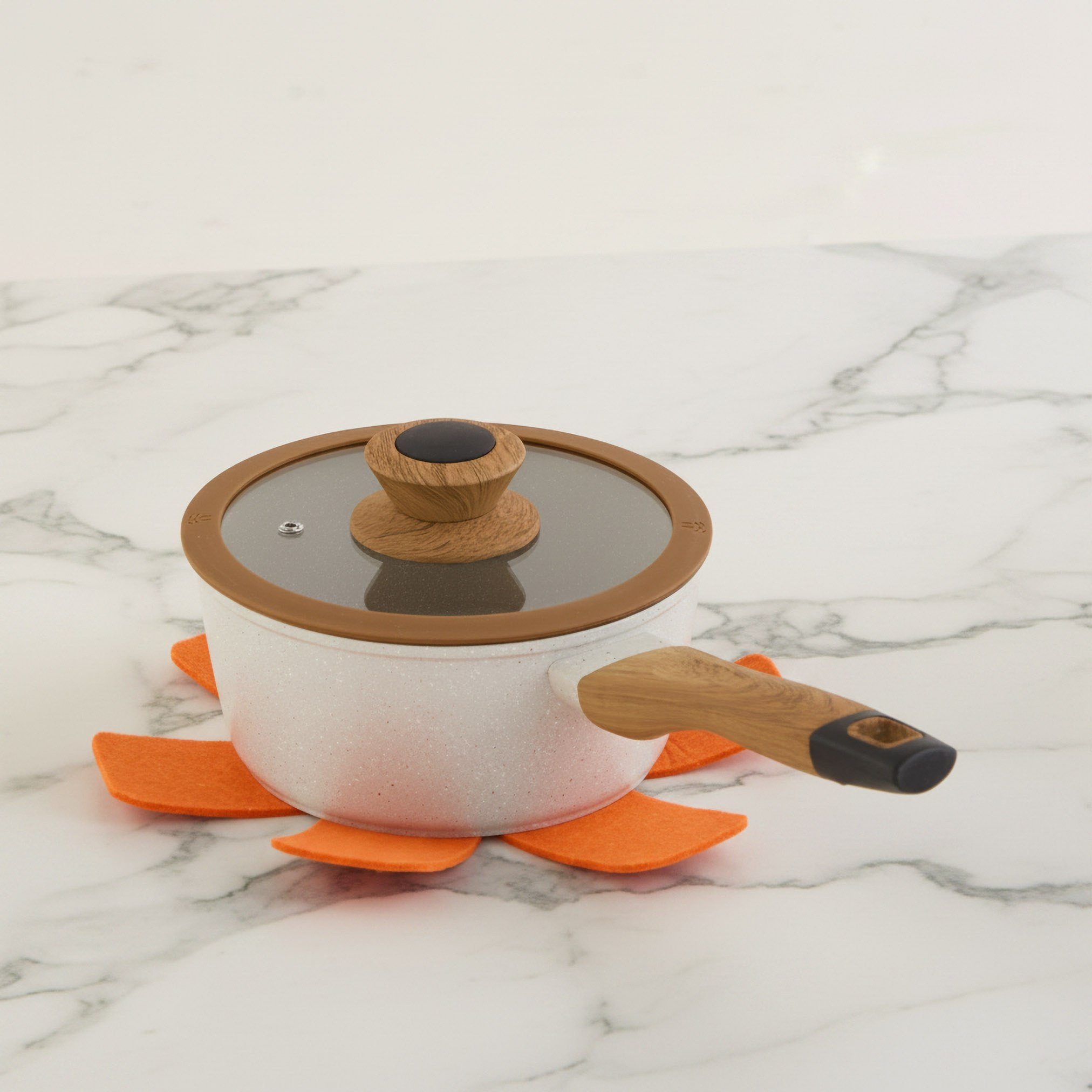 La Natura Sauce Pan with Lid and Trivet - 18 cm-hbxhomeware-hbxkitchen-image-1
