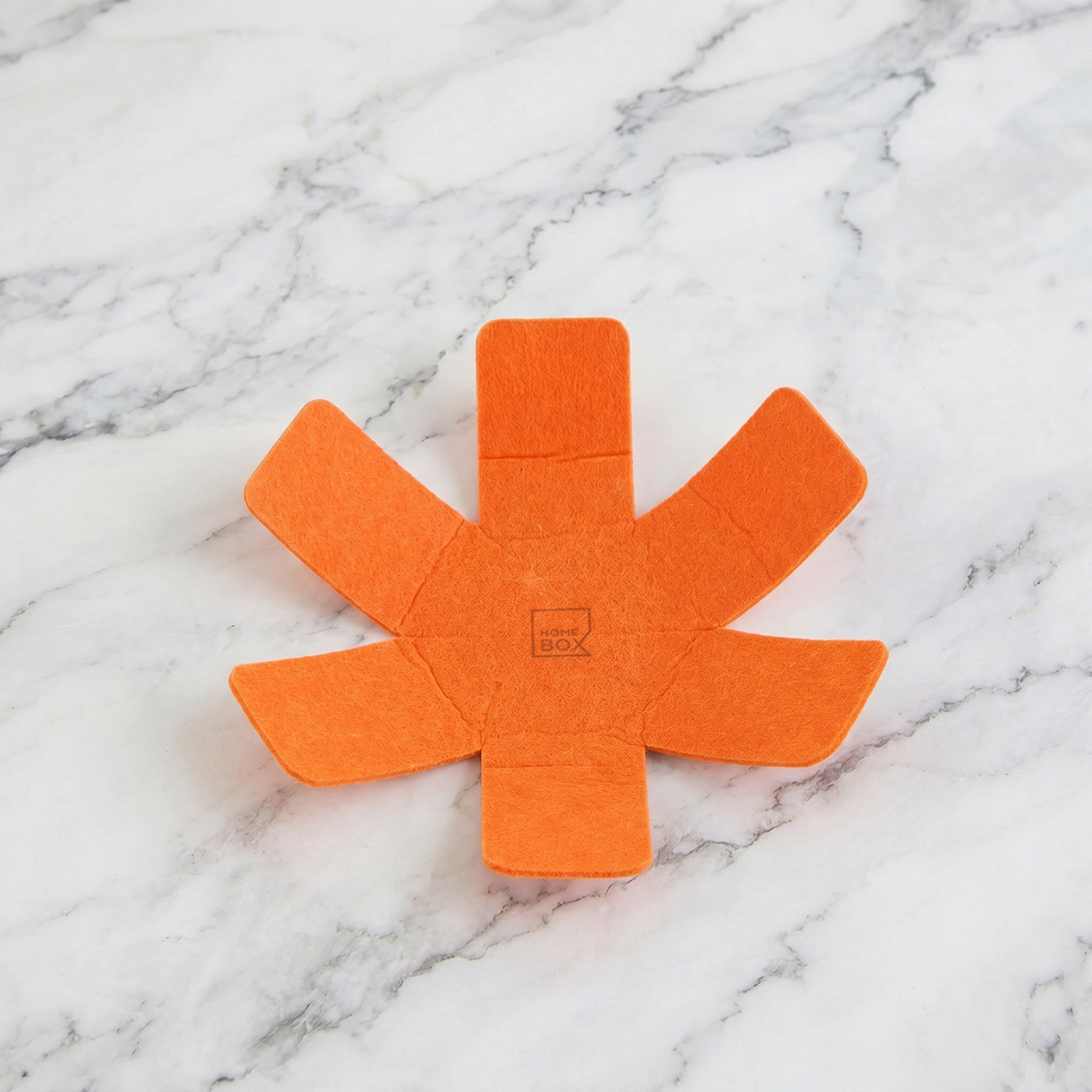 La Natura Deep Casserole with Lid and Trivet - 20 cm-hbxdecorandfurnishings-tabletop-serveware-image-5