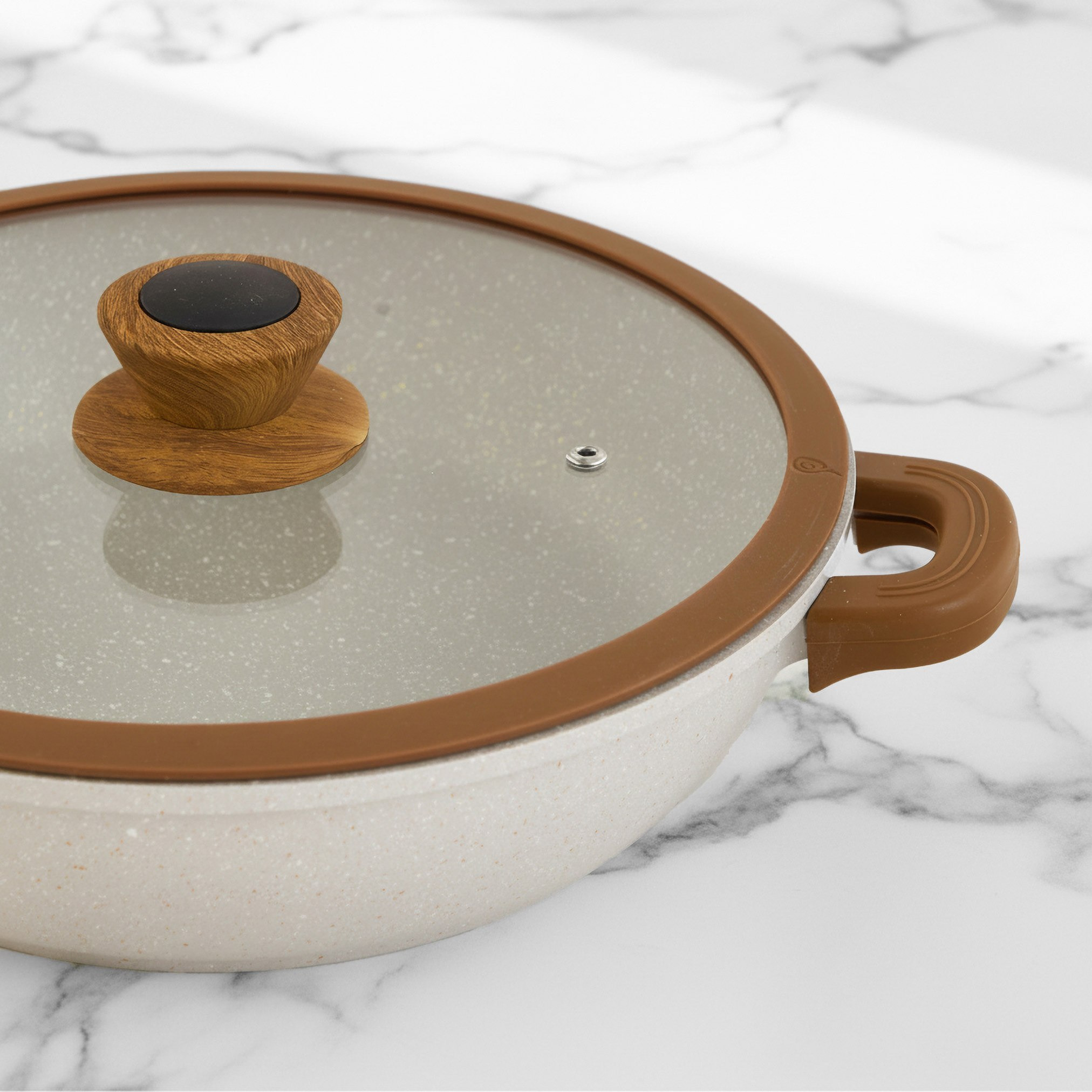 La Natura Shallow Casserole with Lid and Trivet - 28 cm-hbxdecorandfurnishings-tabletop-serveware-image-3