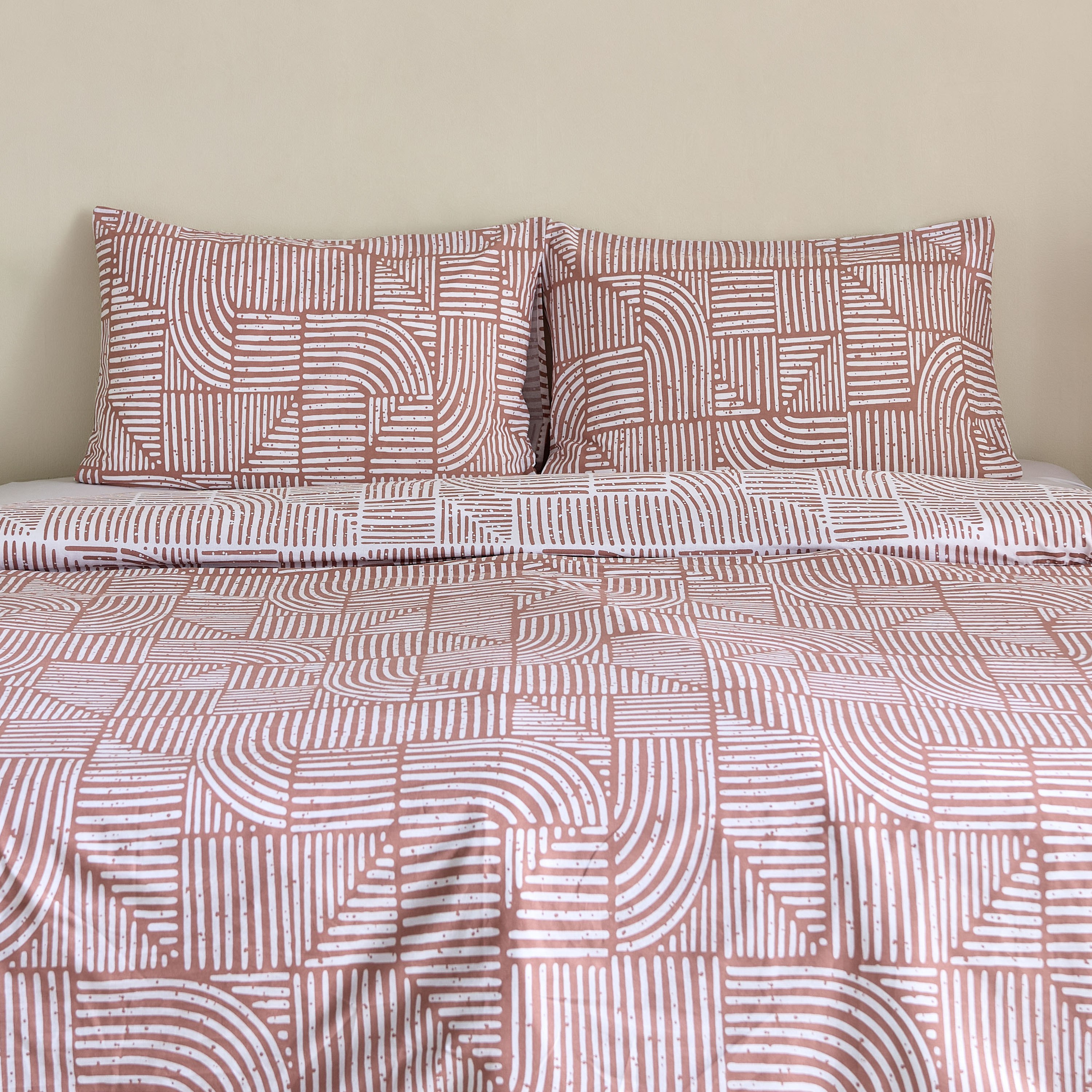 Albania Forme 3-Piece Cotton Printed Queen King Duvet Cover Set - 220x220 cm-hbxhomeware-hbxbedroom-image-2