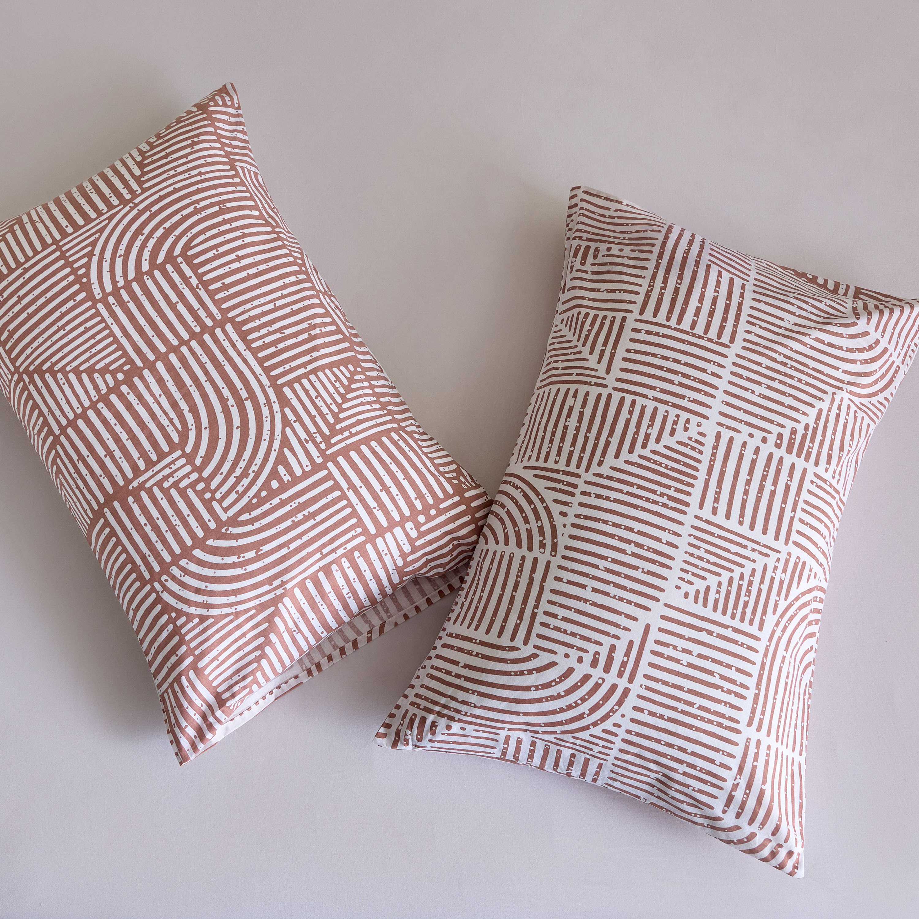 Albania Forme 3-Piece Cotton Printed Queen King Duvet Cover Set - 220x220 cm-hbxhomeware-hbxbedroom-image-6