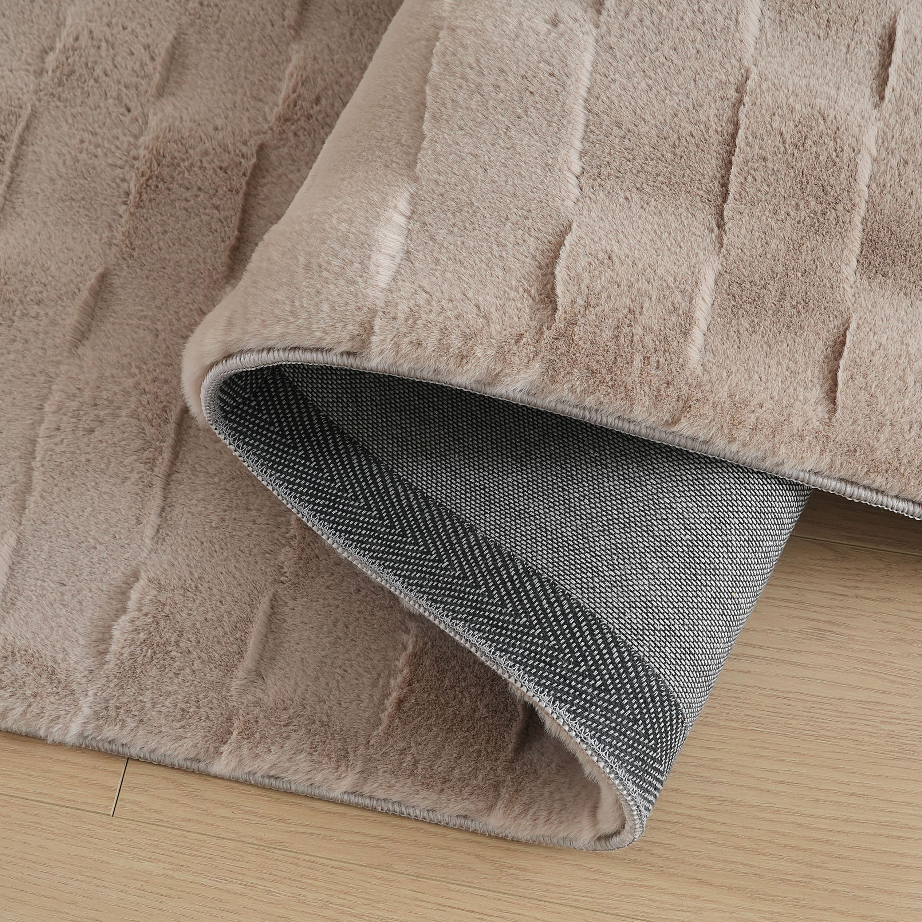 Zara Soro Jacquard Rabbit Fur Rug - 75x230 cm-hbxdecorandfurnishings-floorcoverings-rugs-image-3