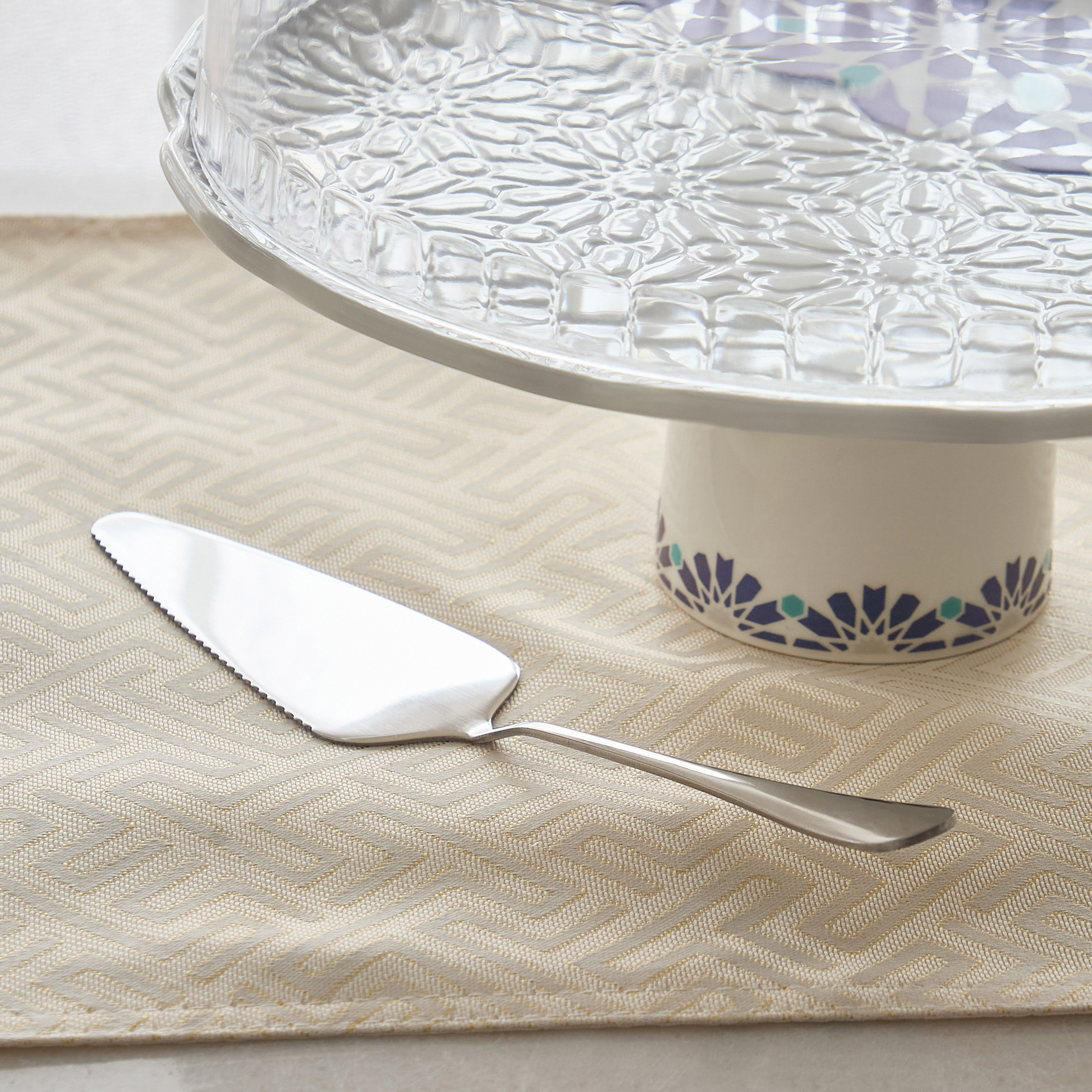Orchid 11-inch Cake Stand with Lid and Server-hbxdecorandfurnishings-tabletop-serveware-image-5