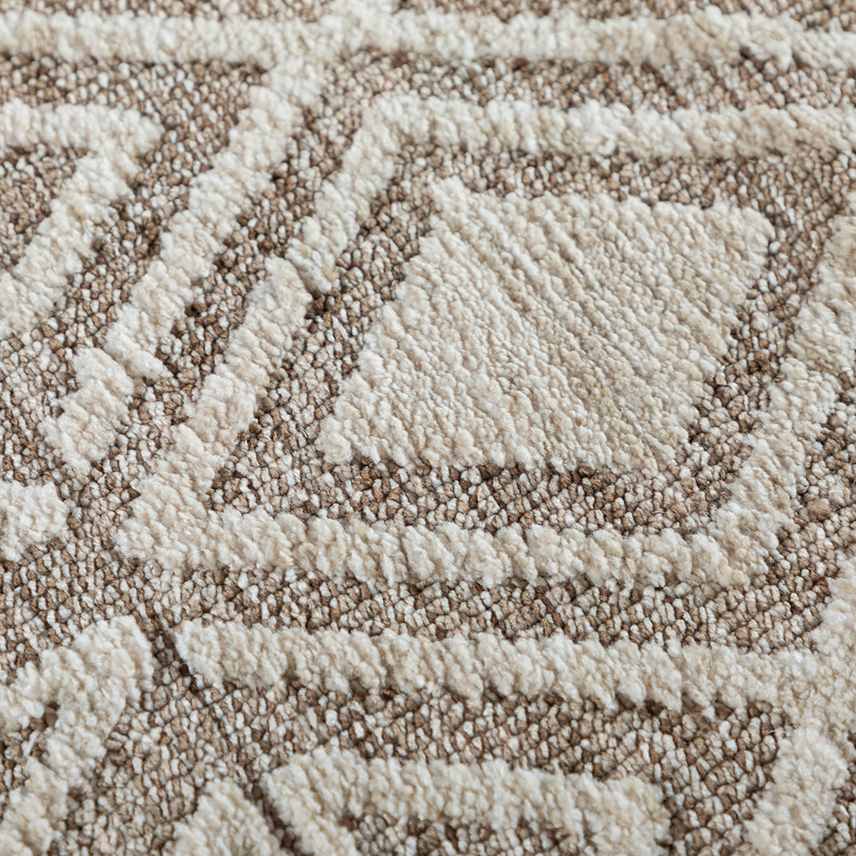 Milton Suri Microfibre Knitted Rug - 75x150 cm-hbxdecorandfurnishings-floorcoverings-rugs-image-4