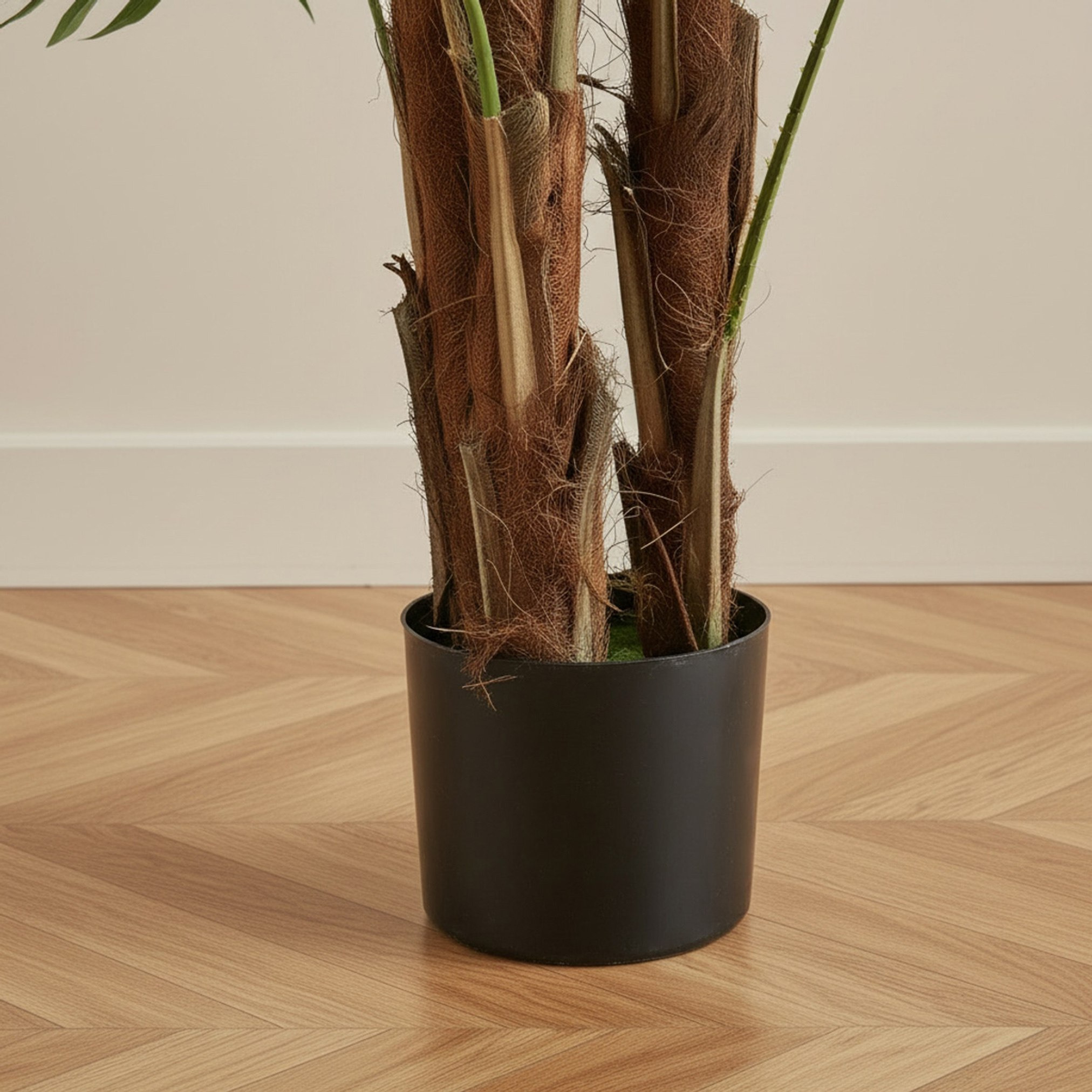شجرة نخيل مروحة صناعية من تيودورا - 150 سم-hbxdecorandfurnishings-homeaccessories-artificialflowersandplants-image-3
