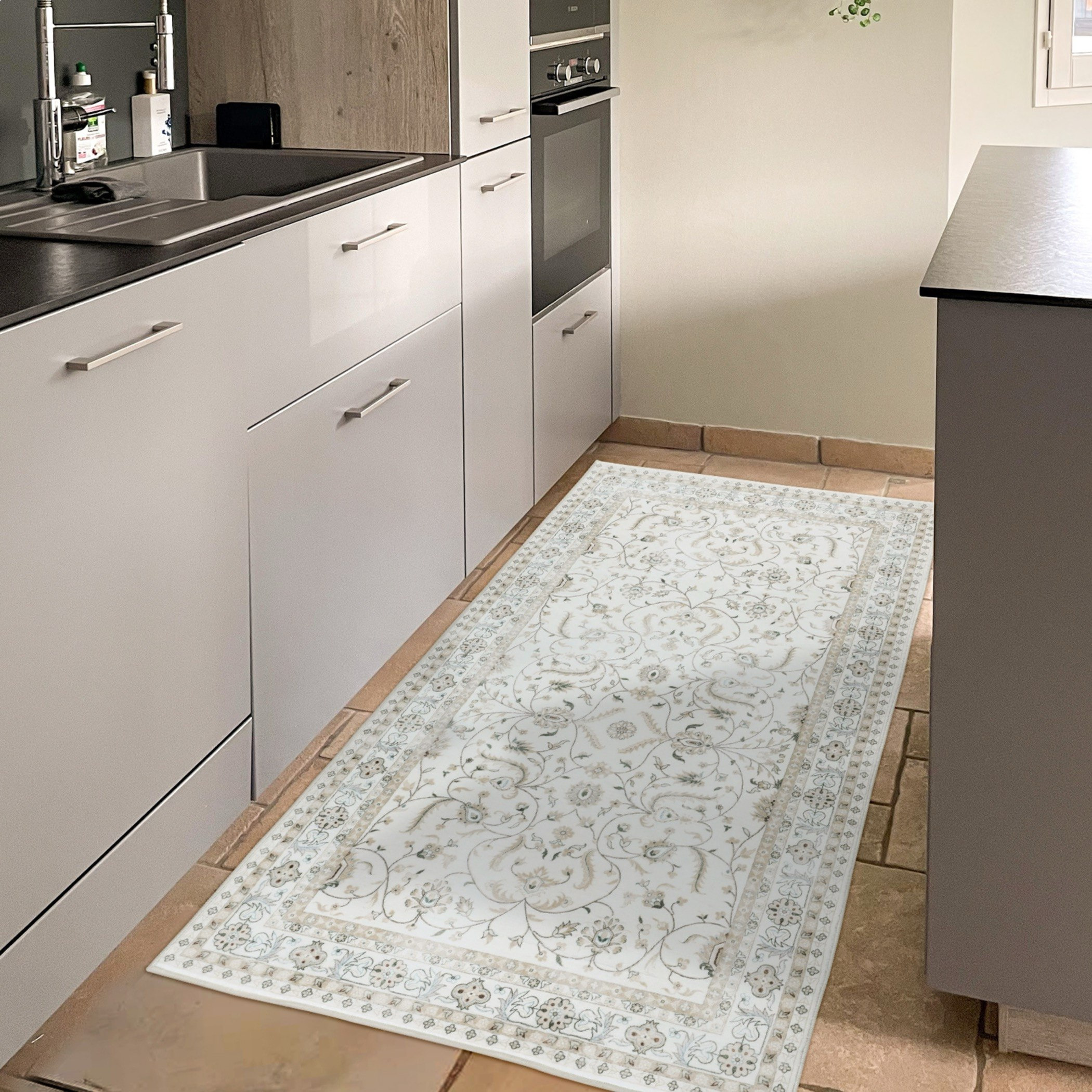 Miraj Sesa Velvet Rug - 80x150 cm-hbxdecorandfurnishings-floorcoverings-rugs-image-3