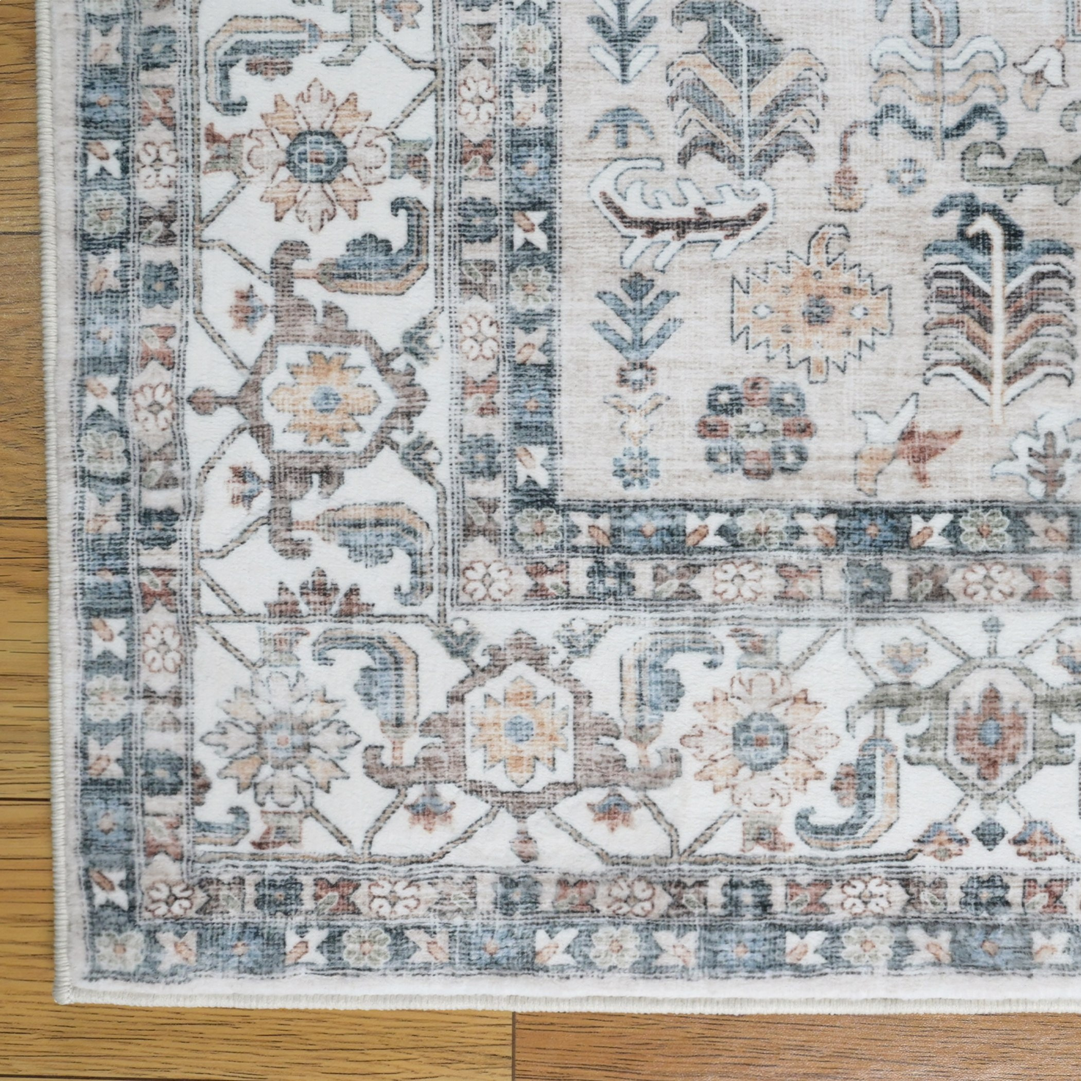 Miraj Zoro Velvet Rug - 120x170 cm-hbxdecorandfurnishings-floorcoverings-rugs-image-3