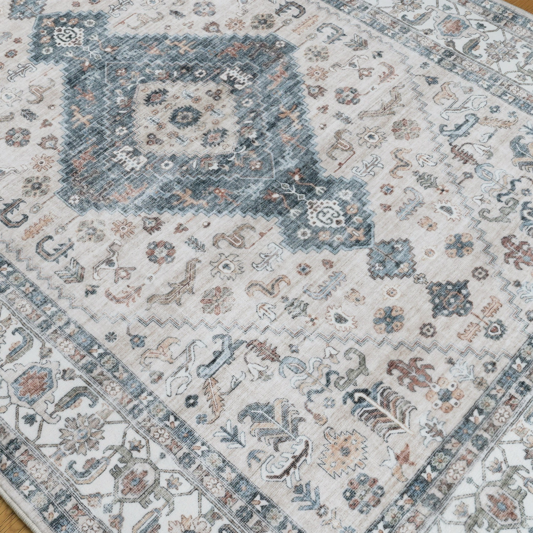 سجادة مخملية من ميراج زورو - 160x230 سم-hbxdecorandfurnishings-floorcoverings-rugs-image-4