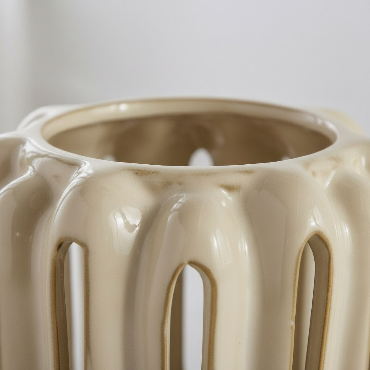 Umber Lavasa Renee Decorative Reactive Glaze Ceramic Vase - 13.7x13.7x13 cm-hbxbedroom-decorandaccessories-vases-image-2