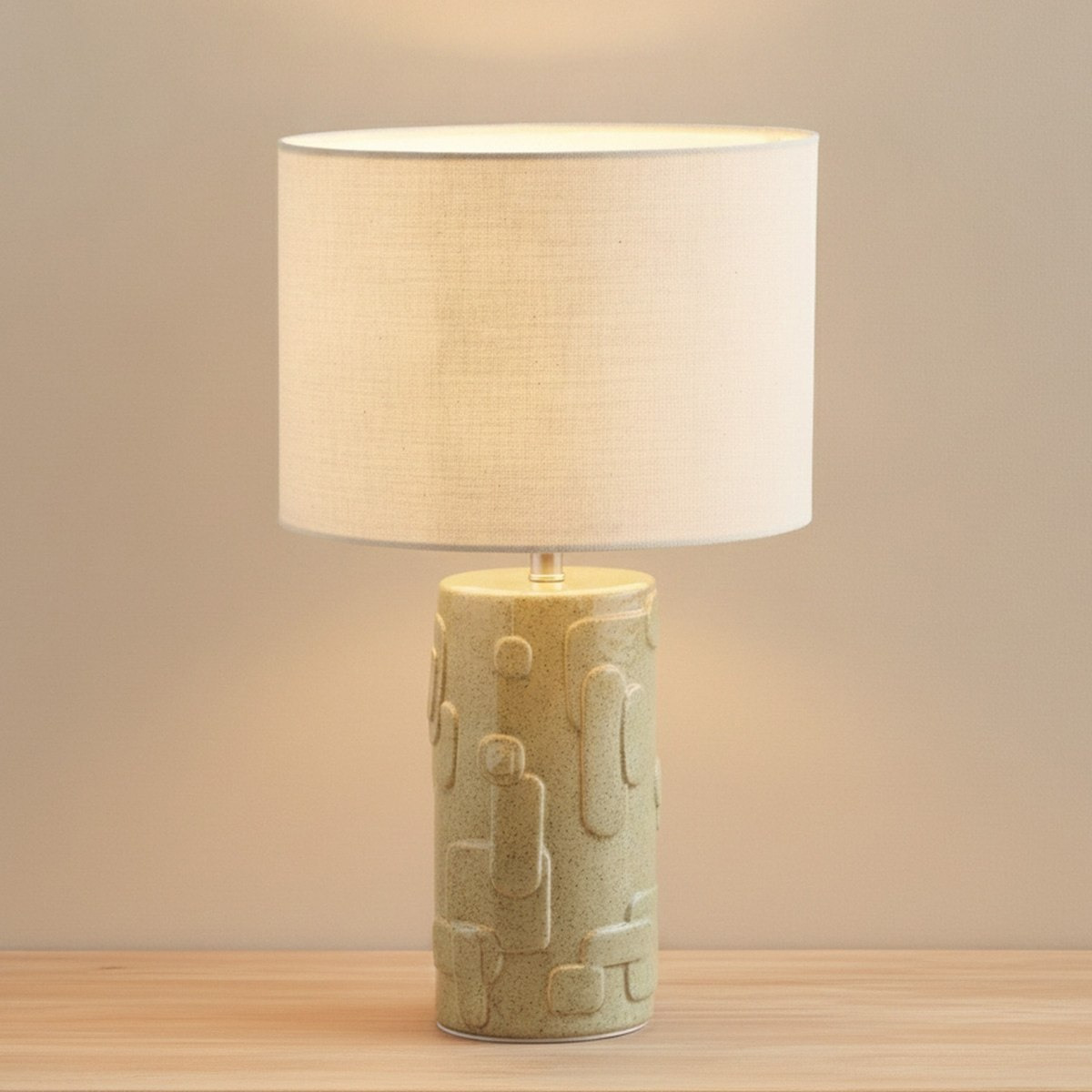 مصباح طاولة سيراميك عاكس ولامع مع غطاء كتان من أمالفي - 50.5x30 سم-hbxlivingroom-lighting-tablelamps-image-2