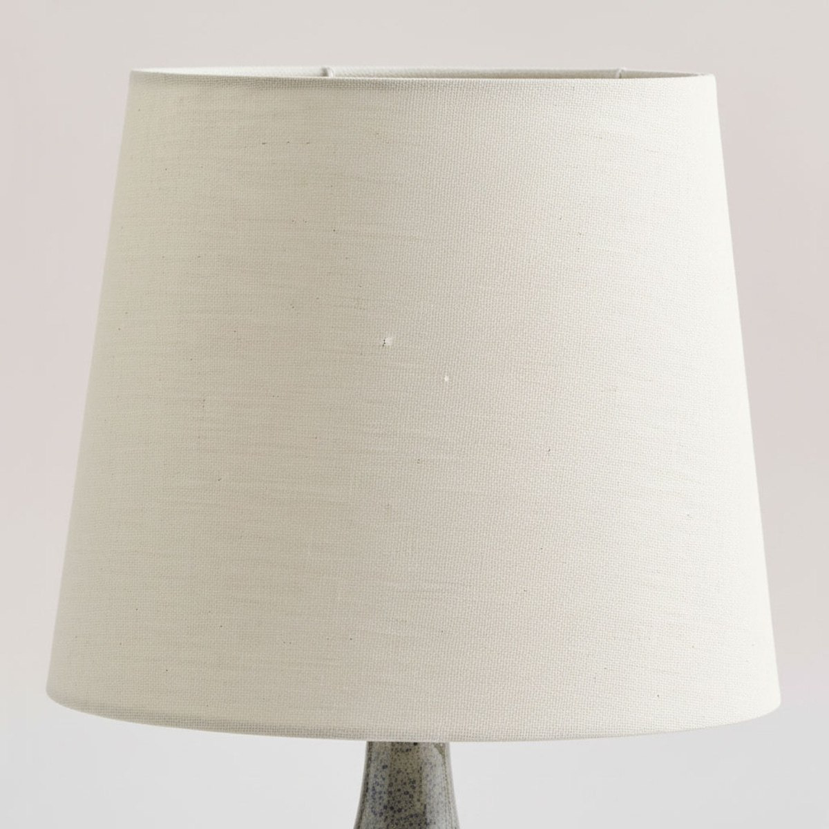 Amalfi Reactive Glazed Ceramic Table Lamp with Linen Shade - 47.5x28 cm-hbxlivingroom-lighting-tablelamps-image-3
