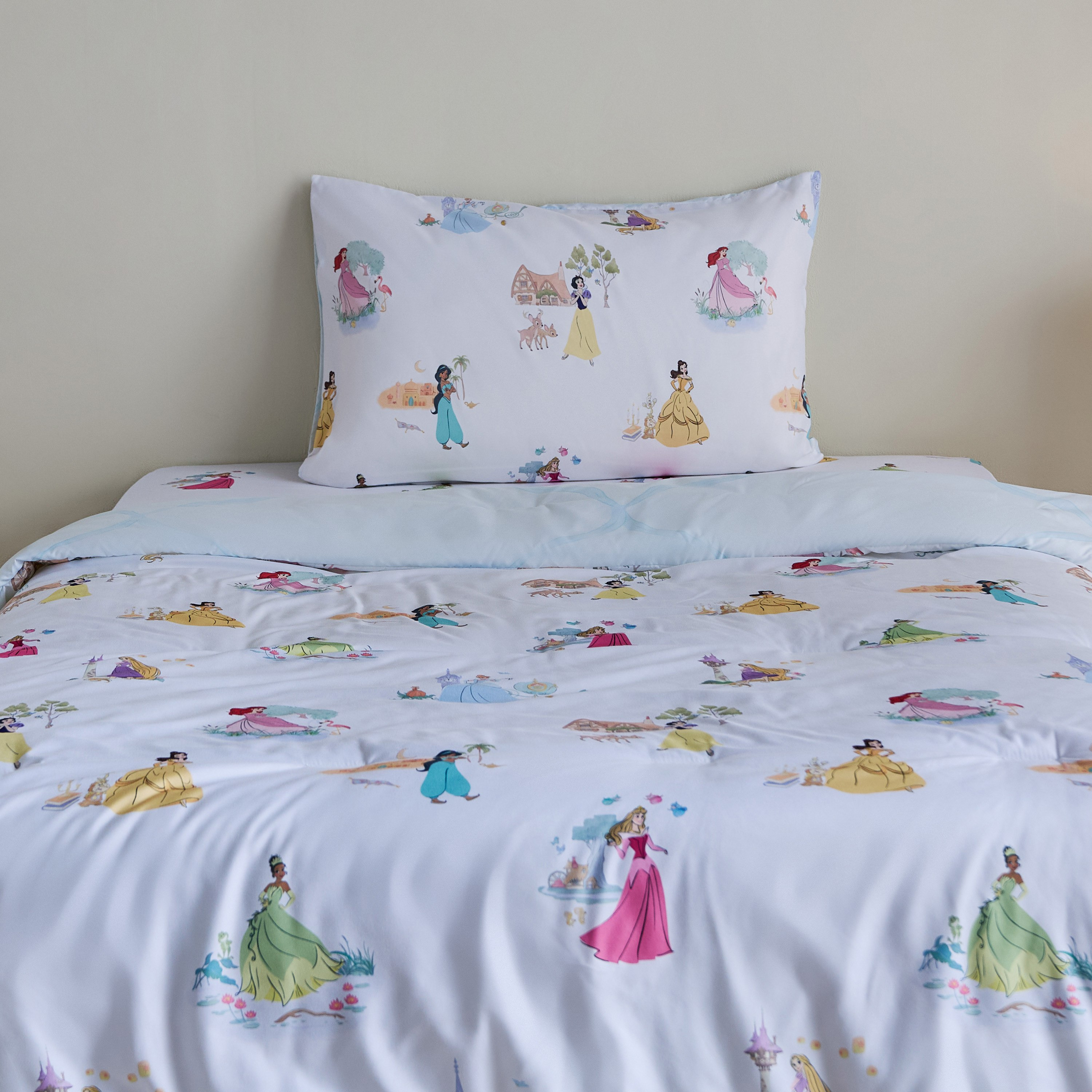 Disney Princess 3-Piece BIAB Twin Microfibre Comforter with Sheet and Pillowcase Set - 160x220 cm-hbxkidsandyouth-beddingandfurnishings-comfortersets-image-3