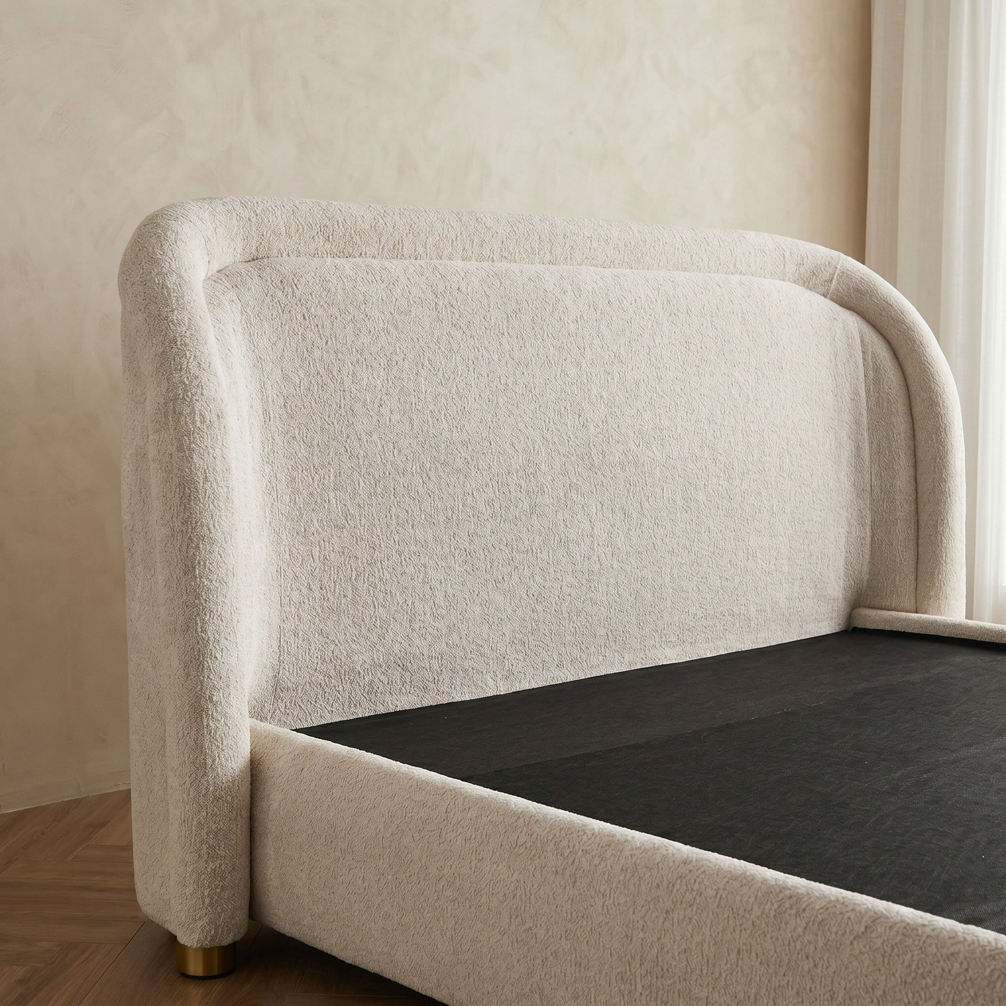 Estonia Alfresco Upholstered Super King Bed - 200x200 cm-hbxbedroom-bedsandbedsets-beds-superking-image-4