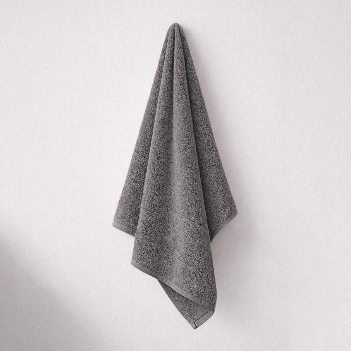 Covara Vision 2-Ply Cotton Bath Towel - 70x140 cm-hbxbathroom-bathroomtextiles-image-2
