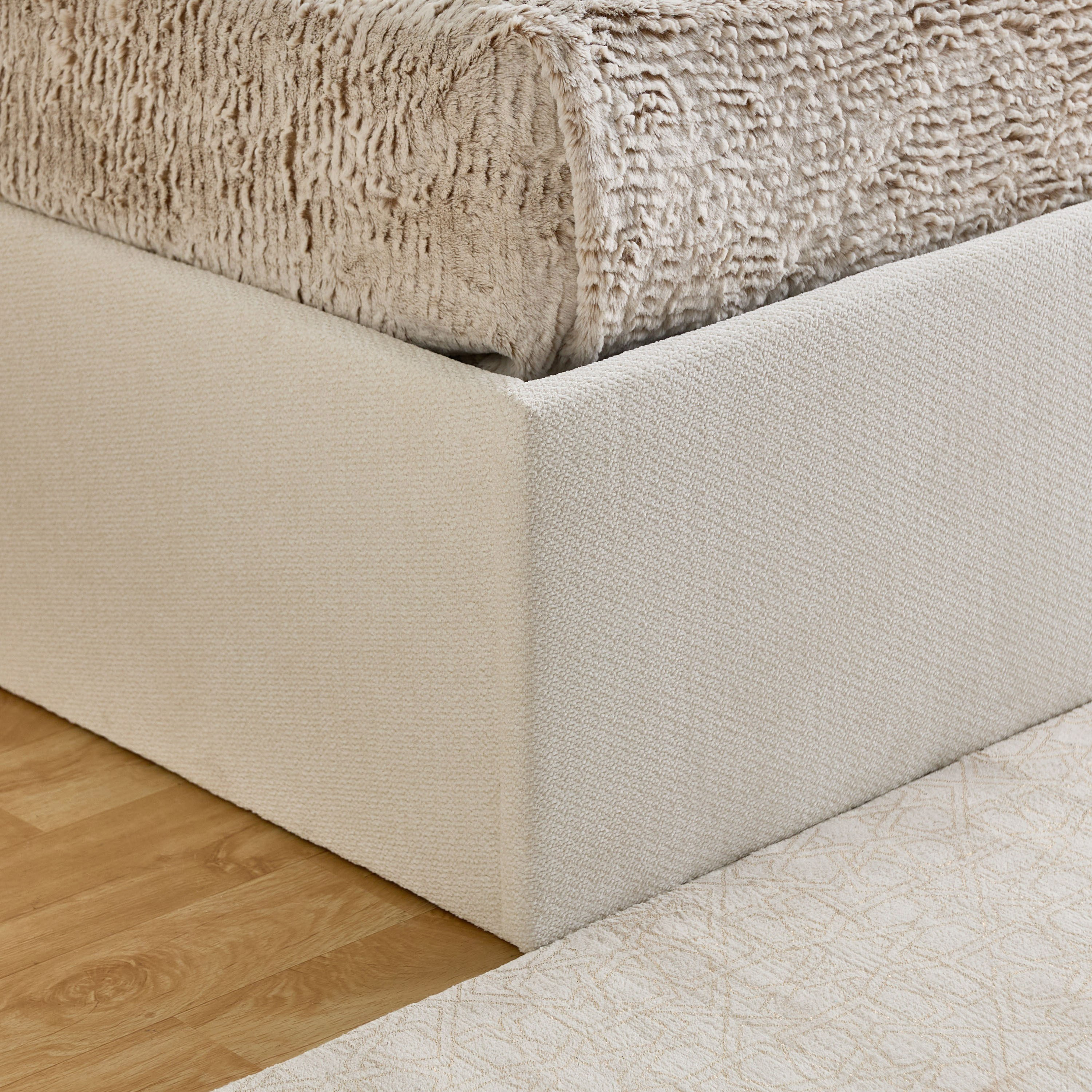 Venice Upholstered Hydraulic Storage King Bed - 180x200 cm-PROMO_HB_UAE_HBX10_250526-image-9