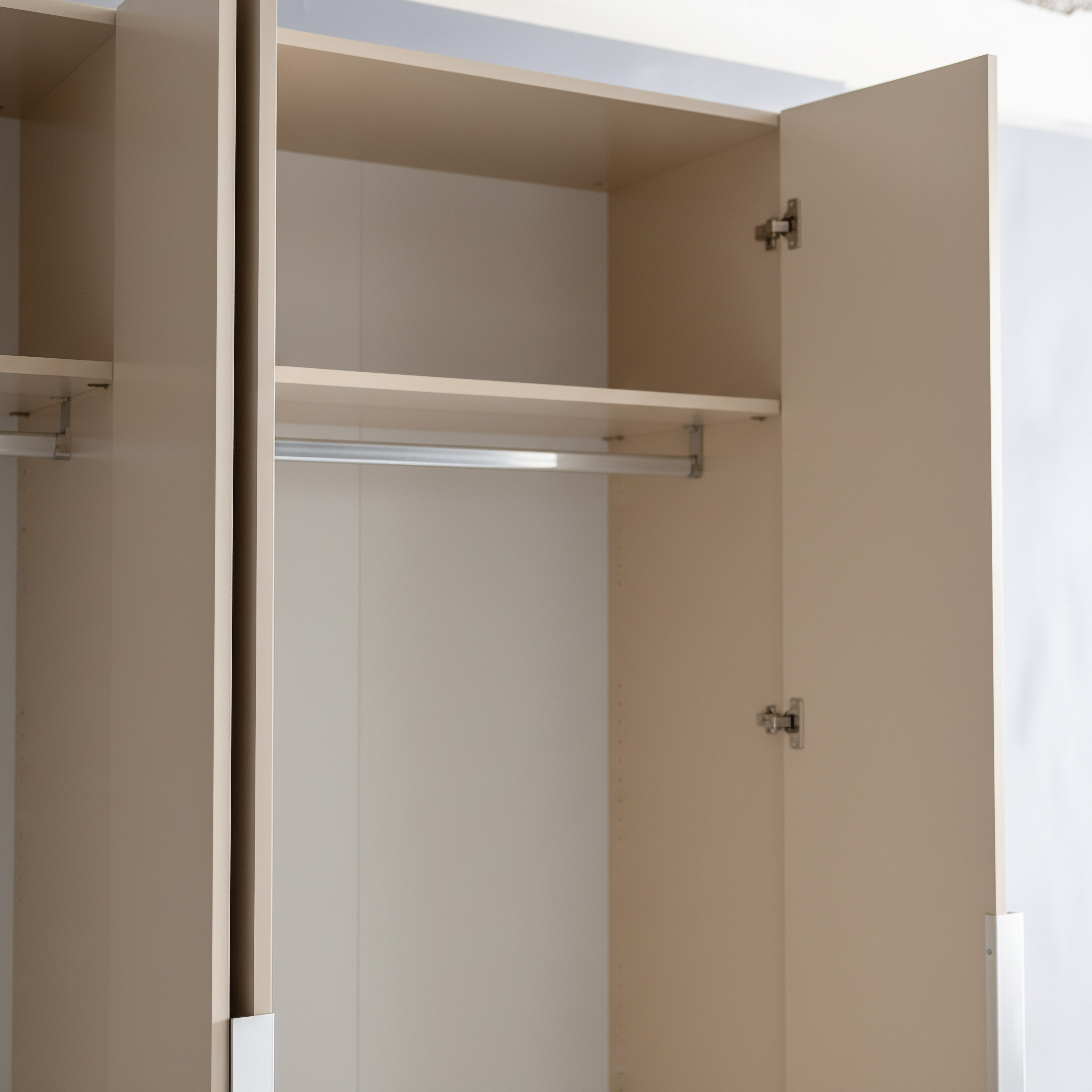خزانة شفافة 6 أبواب مع درجين ومرايا من فينيس-hbxfurniture-wardrobes-image-6