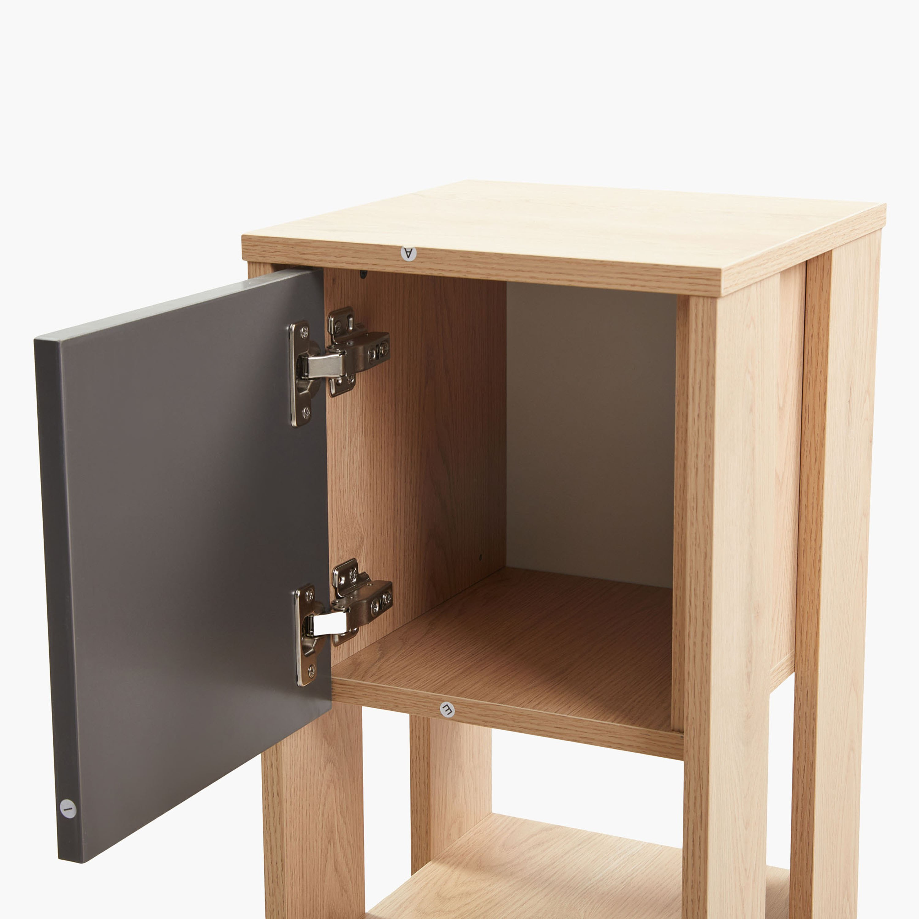 Modulix Bastian Nightstand-PROMO_HB_UAE_HBX10_250526-image-4