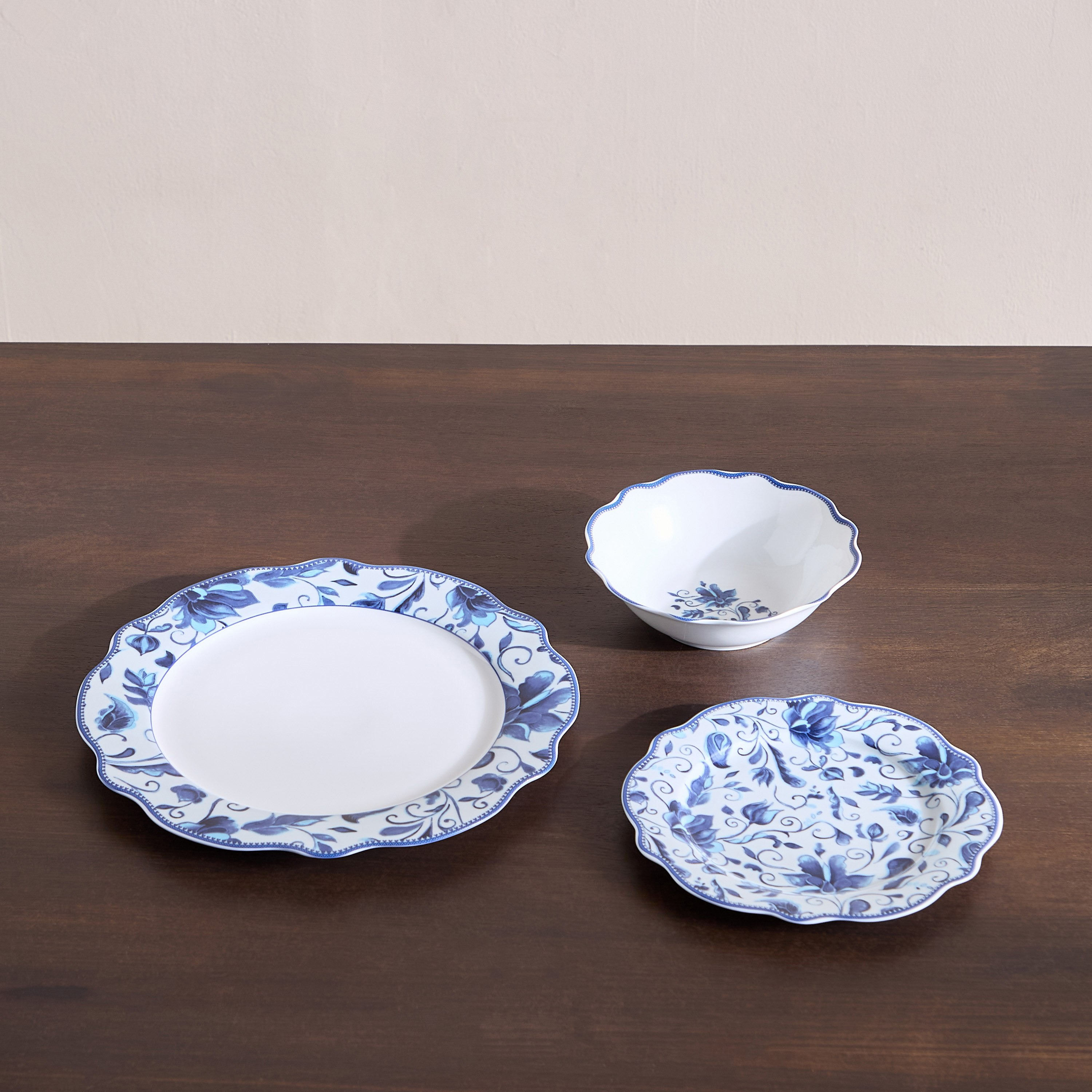 Regalia 18-Piece Porcelain Dinner Set - Serves 6-hbxdiningroom-tabletop-dinnersets-image-2