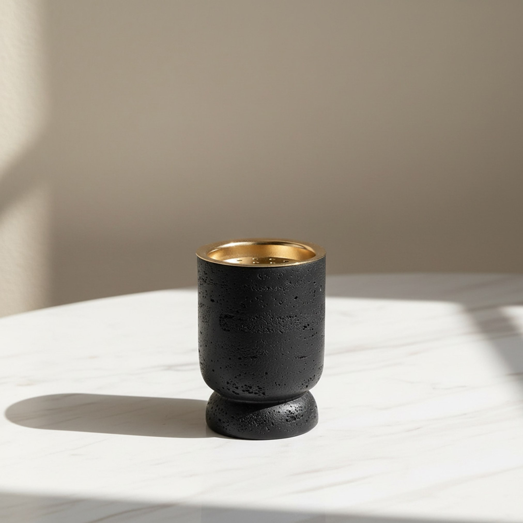 Whyton Saga Decor Polyresin Oud Burner - 9x9x12 cm-hbxbedroom-homefragrance-oilburners-image-1