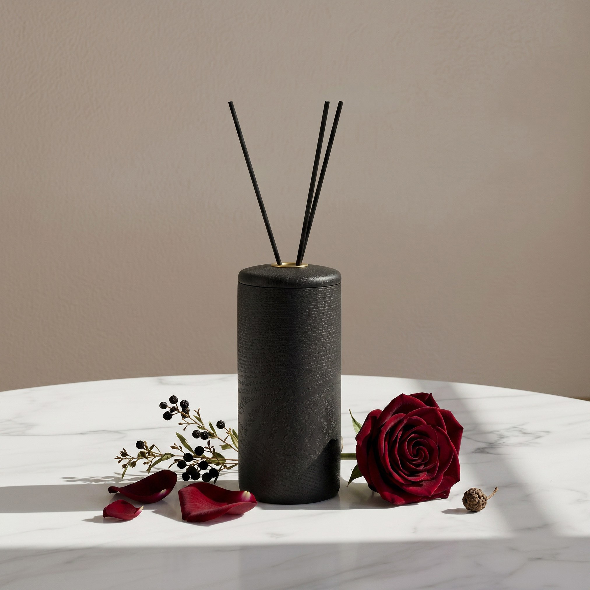 Whyton Saga Decor Polyresin 15% Fragrance Reed Diffuser - 500 ml-hbxhomeware-hbxdecorandfurnishings-image-1