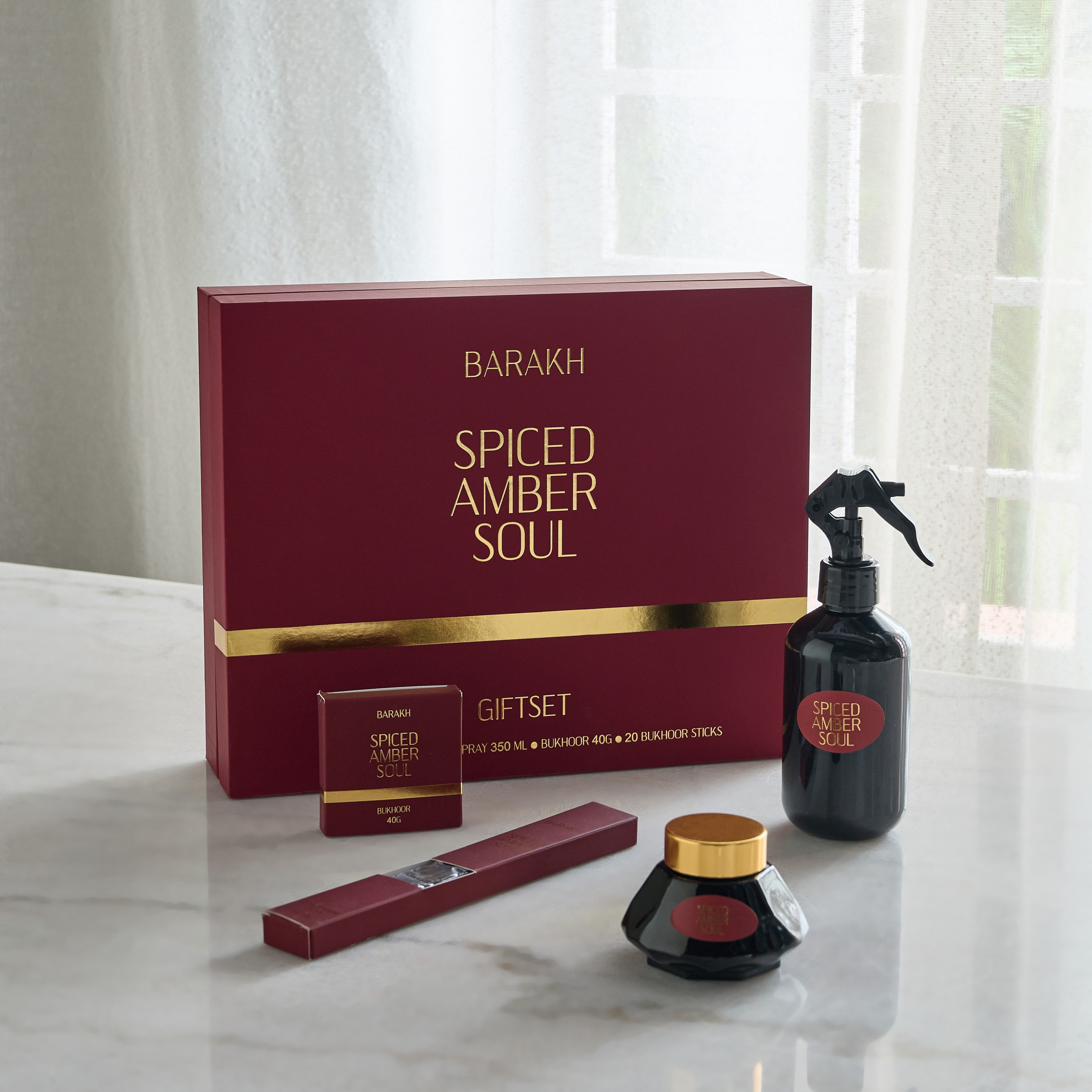 طقم هدايا سبايسد عنبر 4 قطع ومعطر جو وعود معطر وأعواد بخور وبخور كاد من برخ-hbxdecorandfurnishings-homefragrance-roomfreshnersandaromamist-image-2