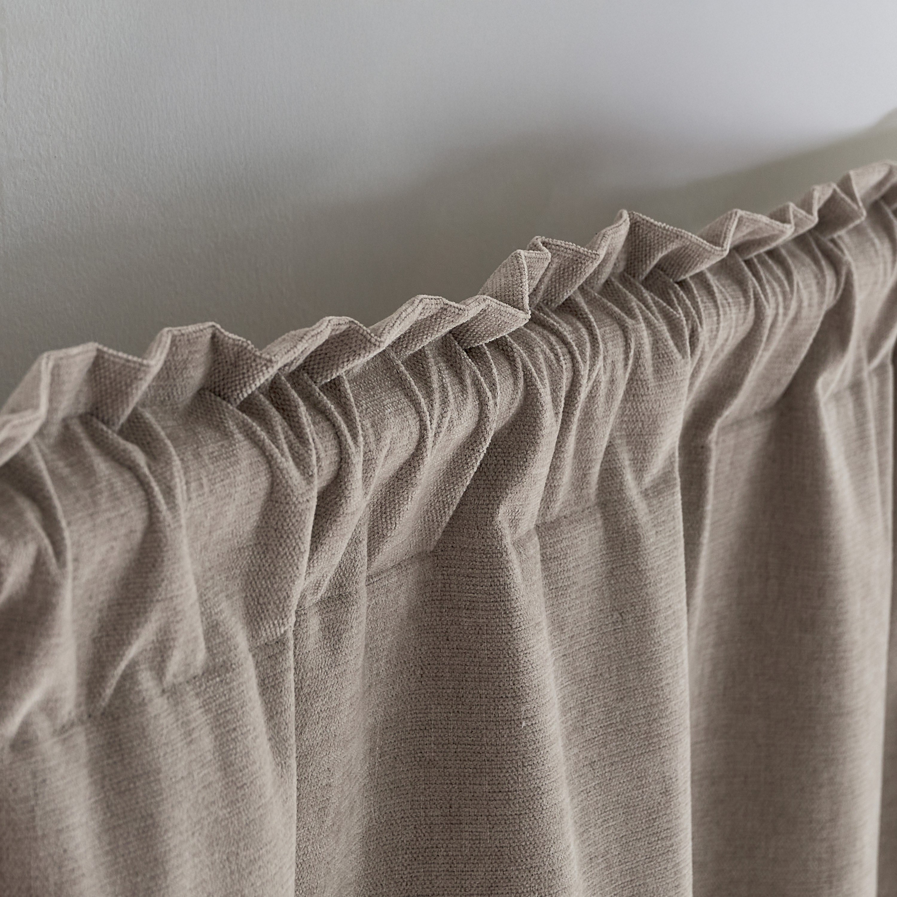 Bristol Shay Extra Long Blackout Single Curtain - 140x320 cm-hbxbedroom-windowcoverings-curtains-image-4