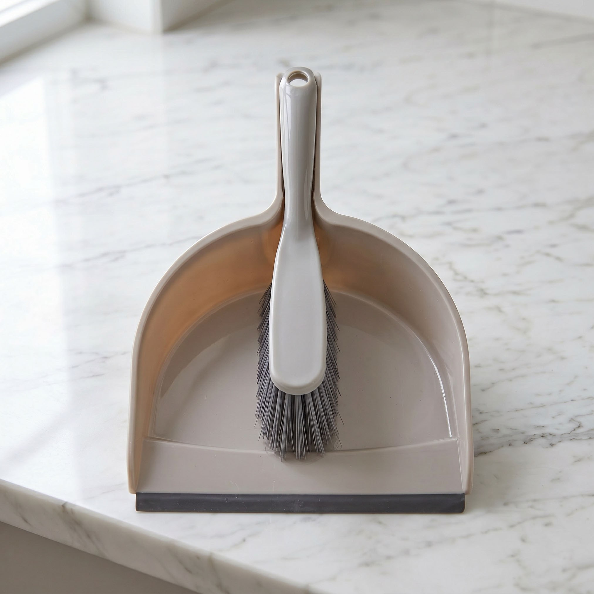 Primo Dustpan and Small Brush - 31x22x10 cm-hbxbathroom-laundry-cleaningaccessories-image-4