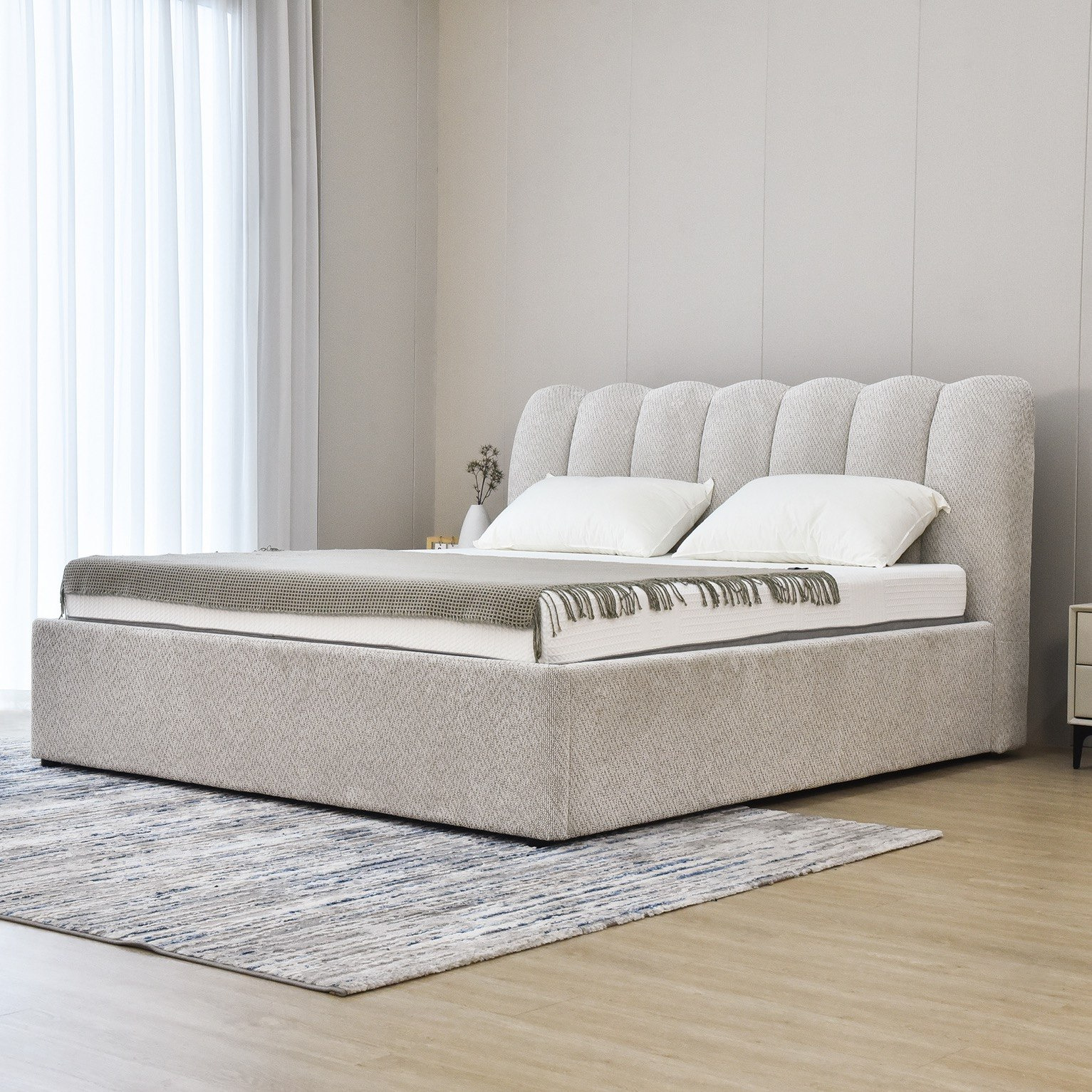 سرير منجد مقاس كينج ألفريسكو من هامبورج - 180x200 سم-hbxfurniture-bedsandbedsets-beds-king-image-9