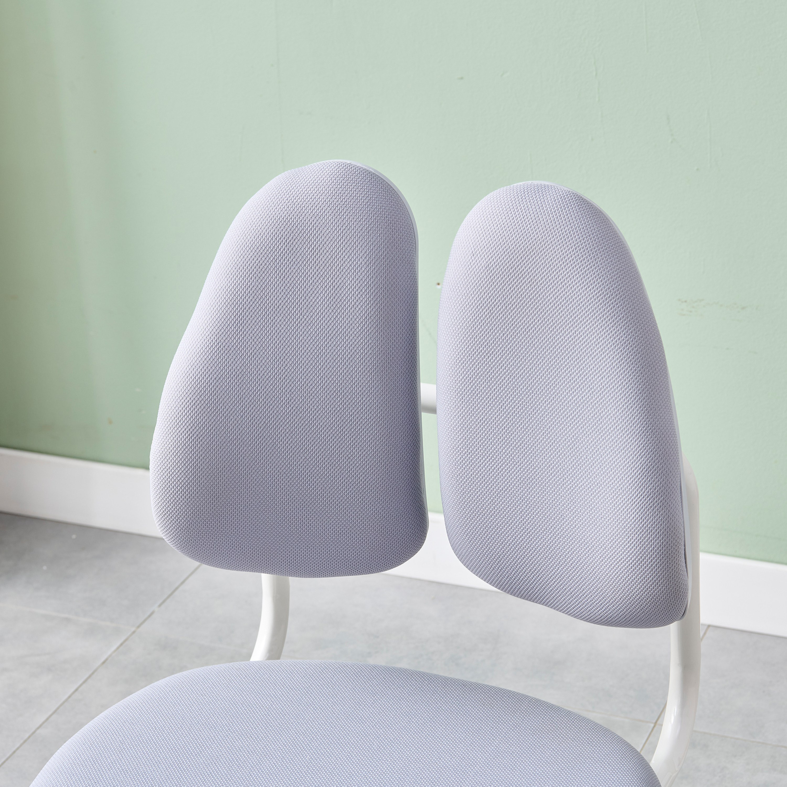 Miller Kids Chair-hbxfurniture-kidsroom-studychairs-image-4