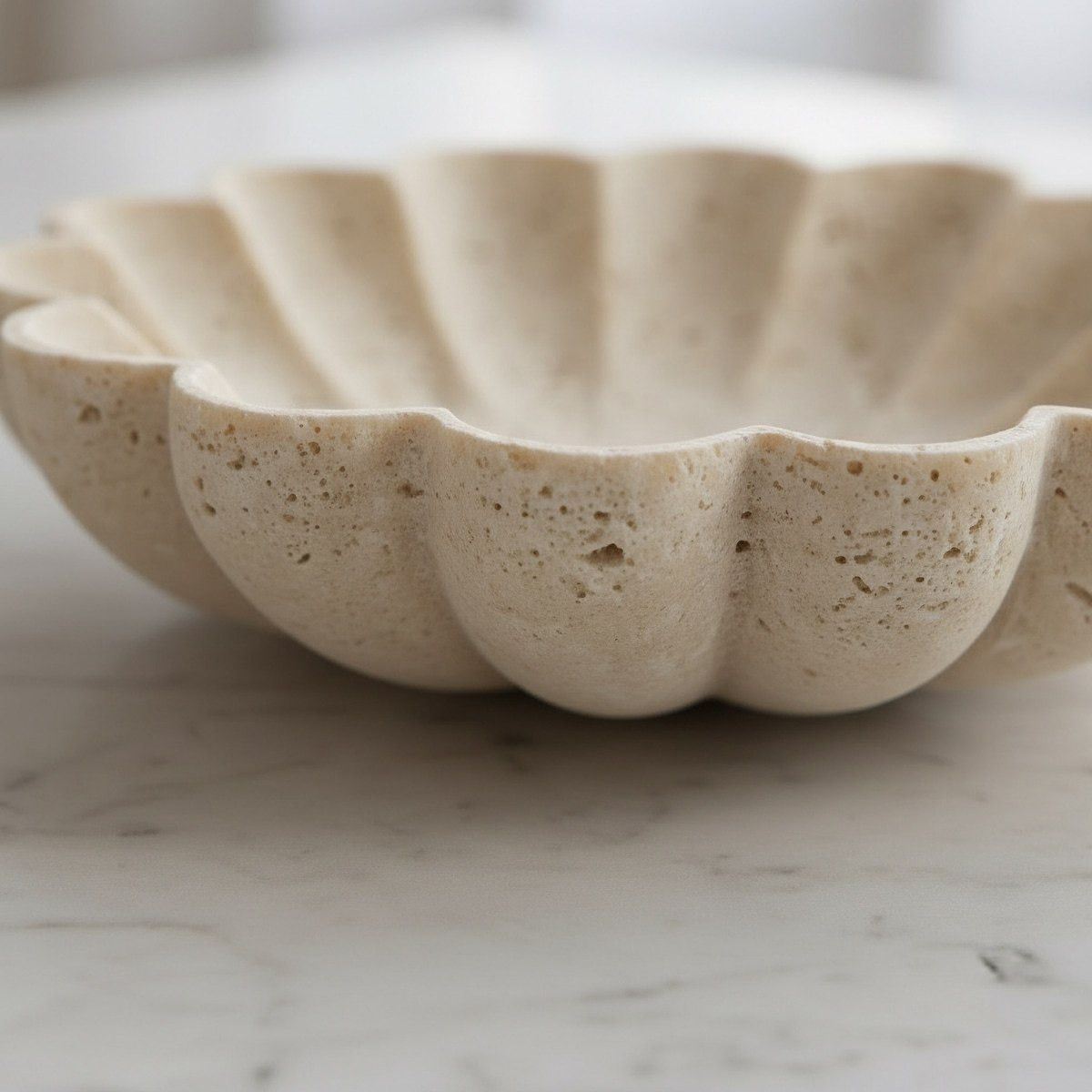 Fresco Idris Decorative Resin Tray - 19.7x19.7x5 cm-hbxhomeware-hbxdecorandfurnishings-image-3