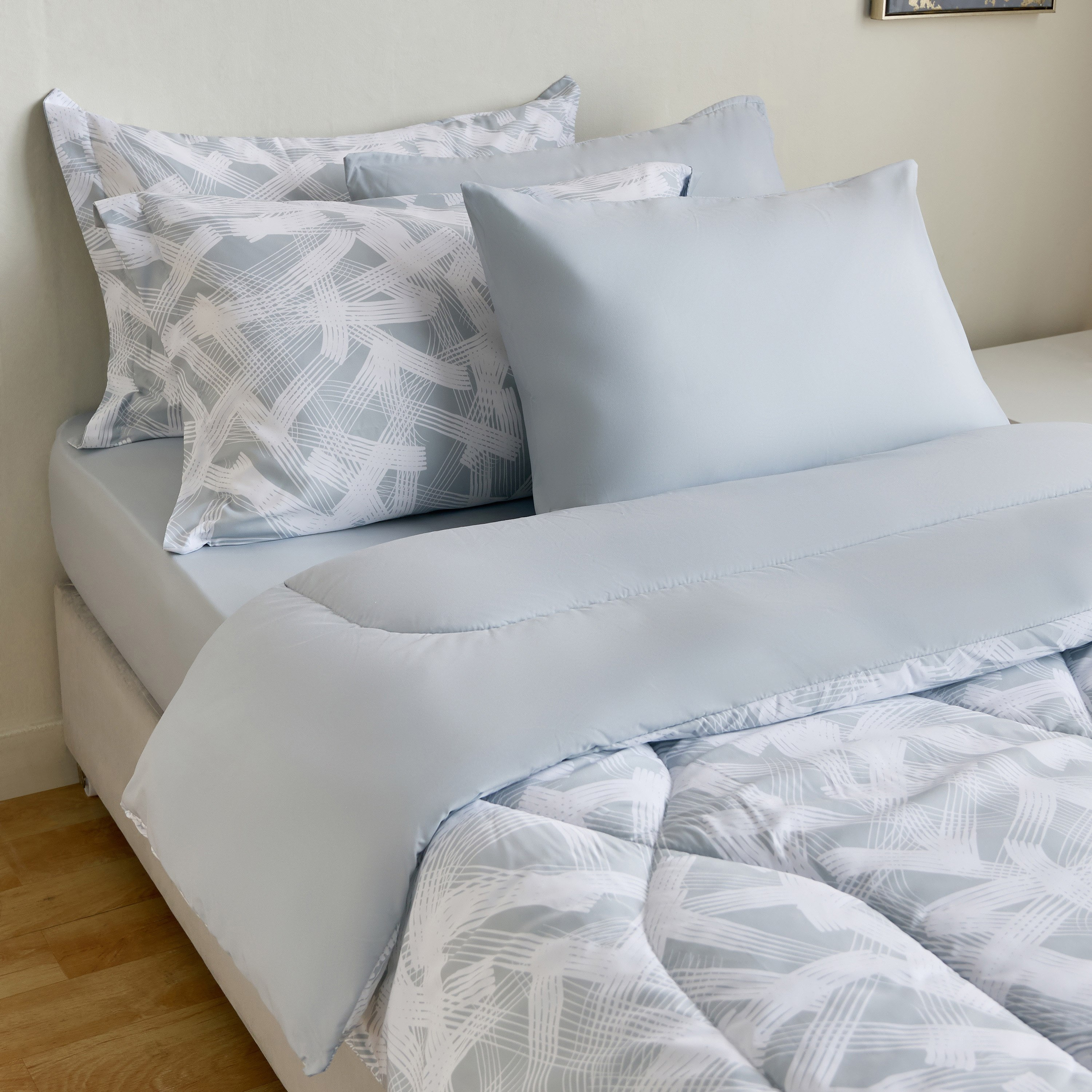 Hampton 6-Piece Overlay Microfiber Printed BIAB Twin Comforter Set - 160x240 cm-hbxhomeware-hbxbedroom-image-1