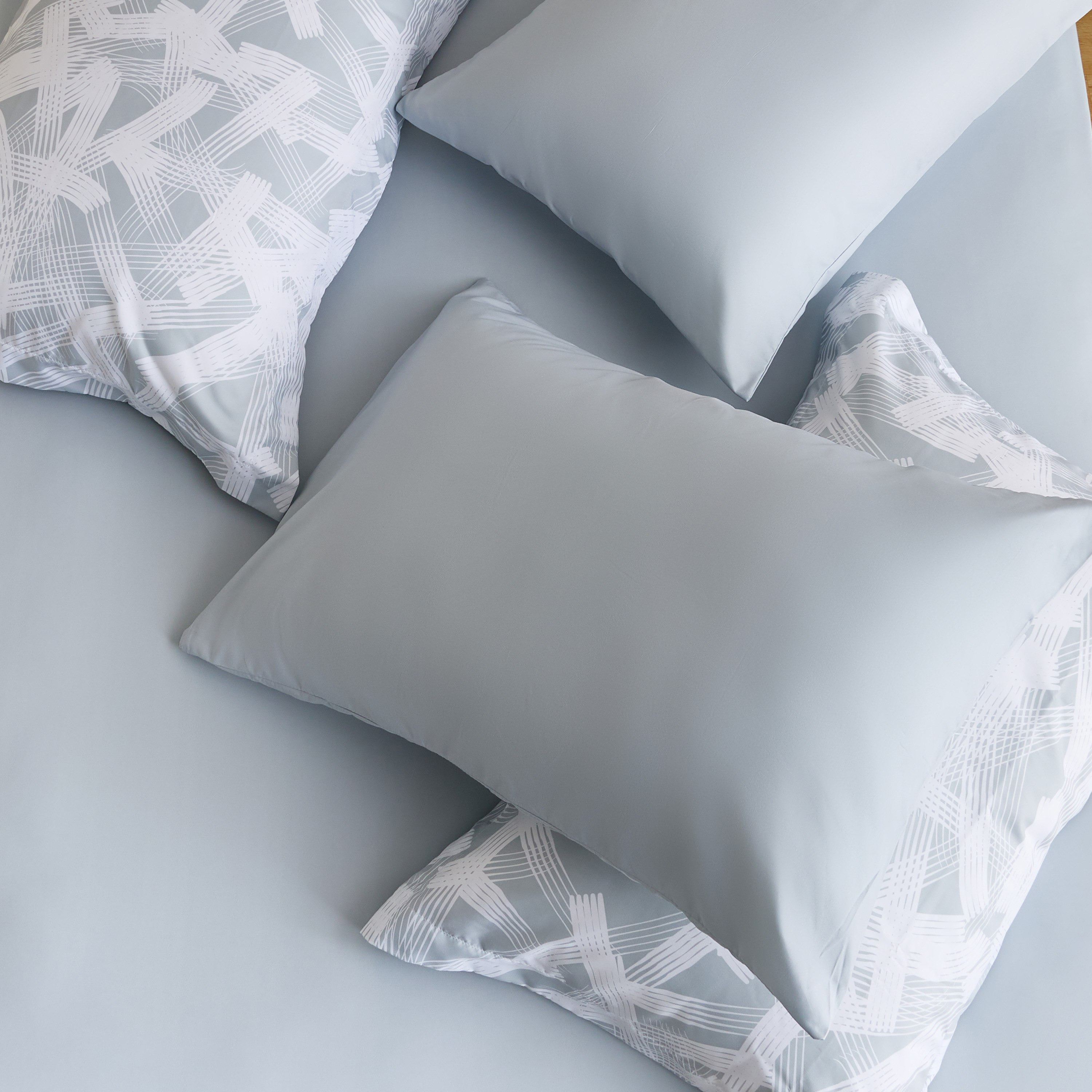 Hampton 6-Piece Overlay Microfiber Printed BIAB Twin Comforter Set - 160x240 cm-hbxhomeware-hbxbedroom-image-5