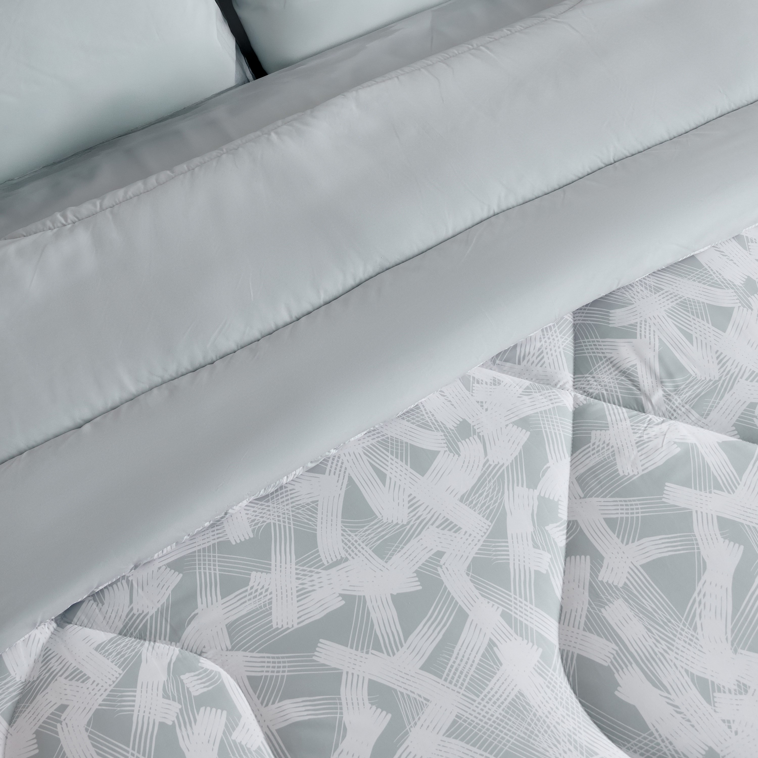 Hampton 6-Piece Overlay Microfiber Printed BIAB Super King Comforter Set - 240x260 cm-hbxhomeware-hbxbedroom-image-4